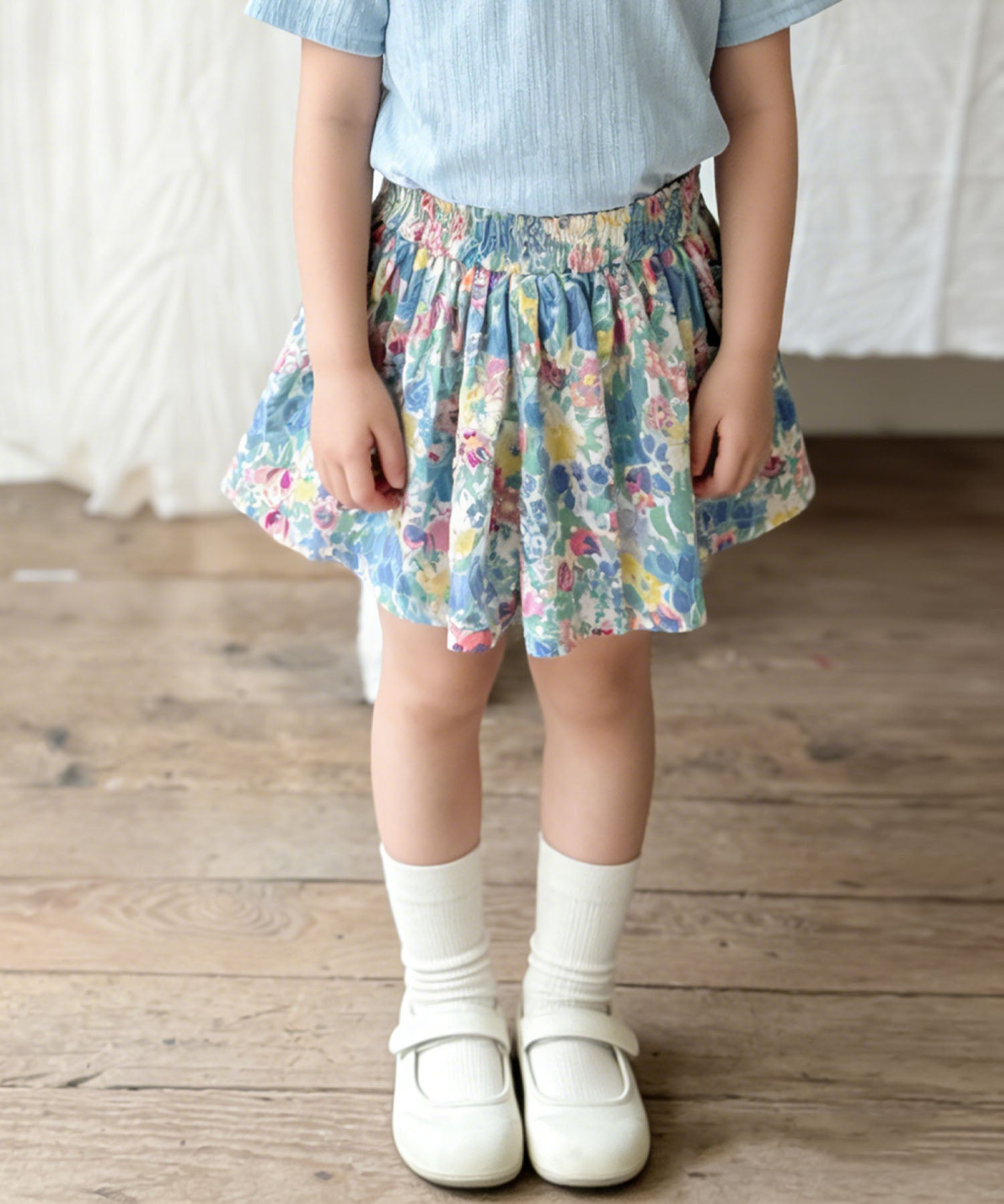 【aimoha-KIDS-】フラワーガーデン フレアショートパンツ