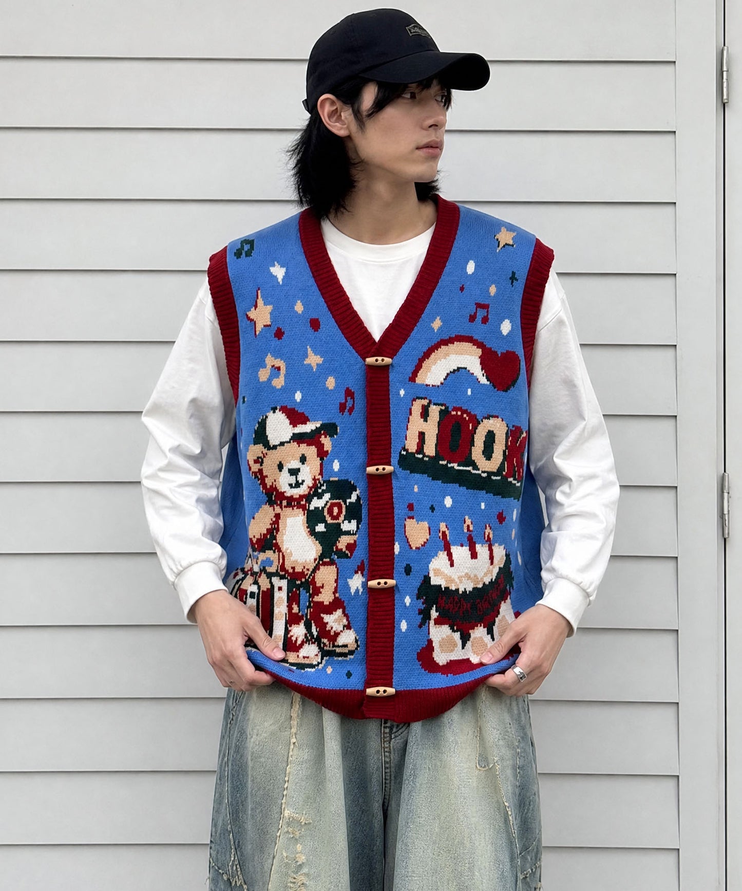 HOOK -original-　クマちゃんからの誕生日プレゼント　前開きニットベスト