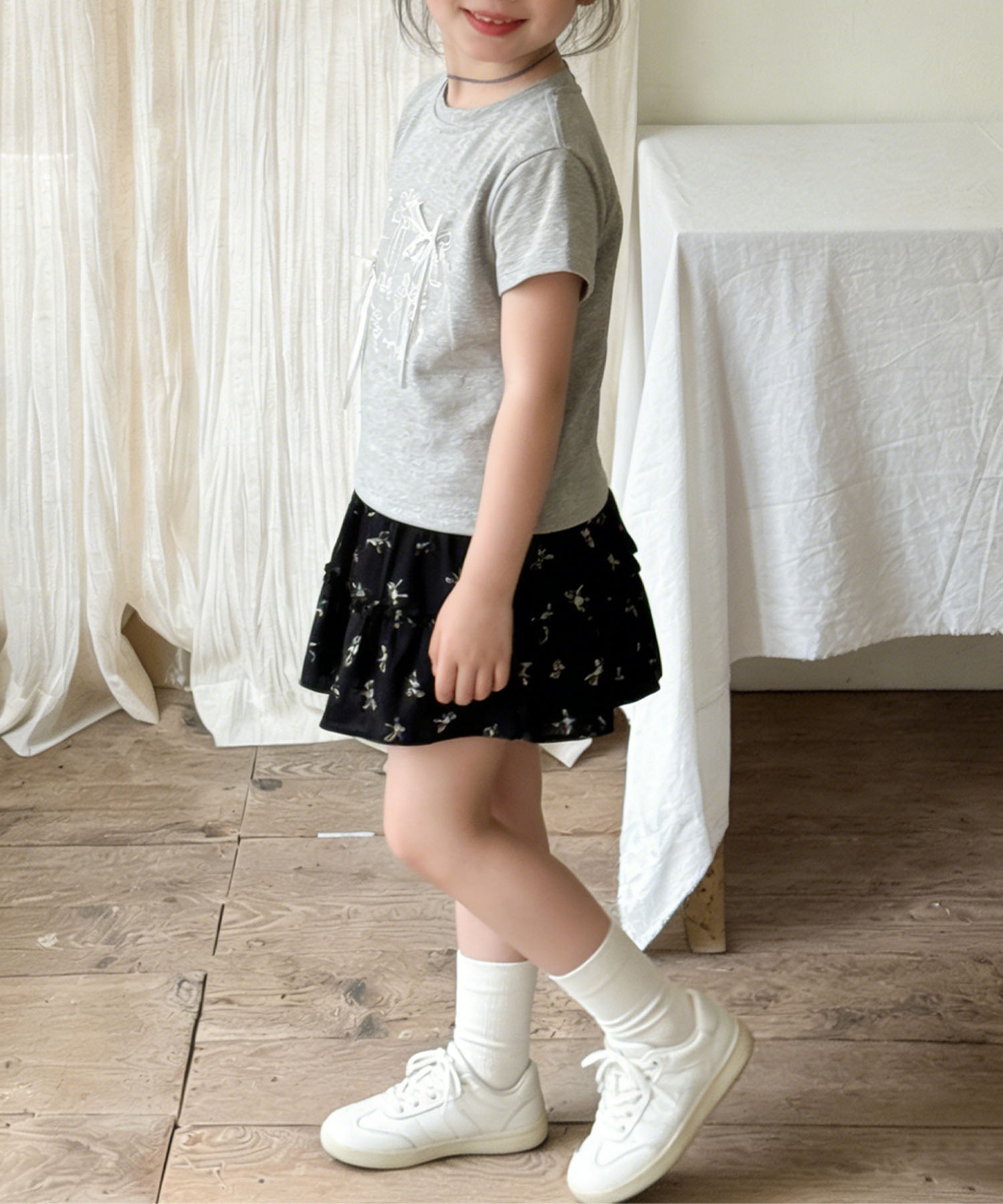 【aimoha-KIDS-】リボンスケッチ デザインTシャツ
