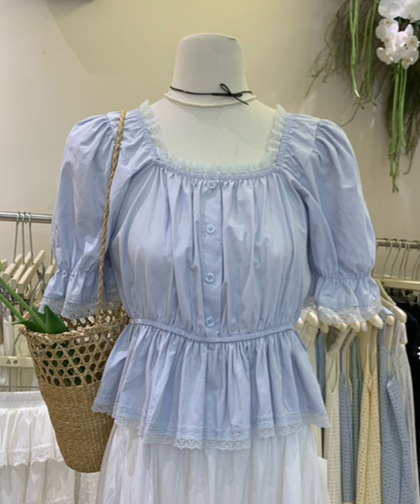 【Jasmine】スクエアネックレースブラウス