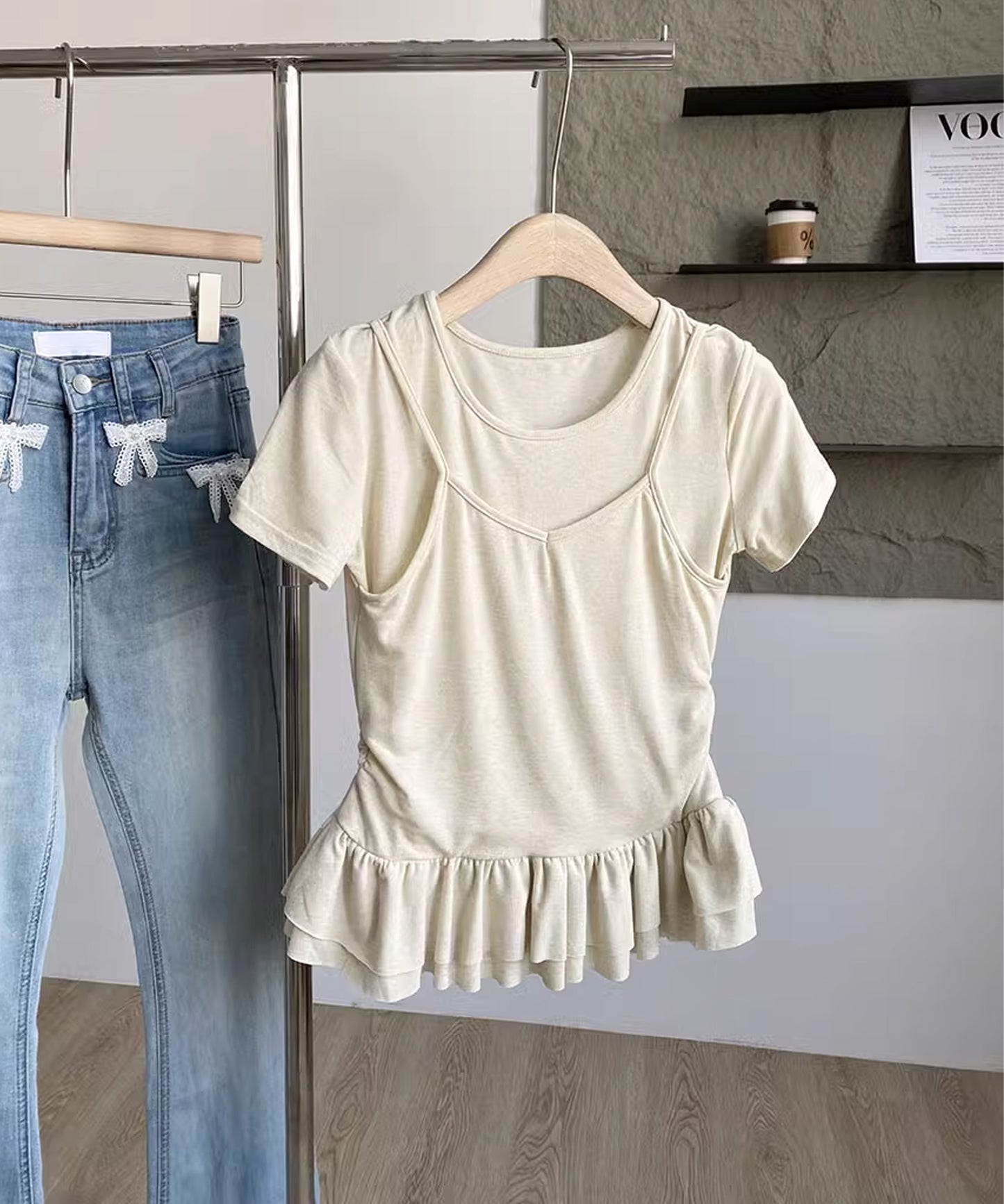【Jasmine】レイヤード風裾フリルTシャツ