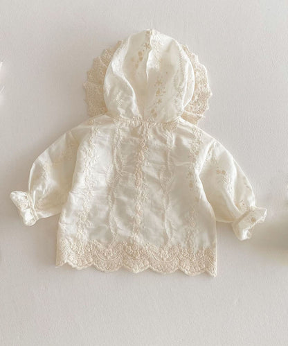 【aimoha-KIDS-】レースフード付きリボンブラウス (SS)