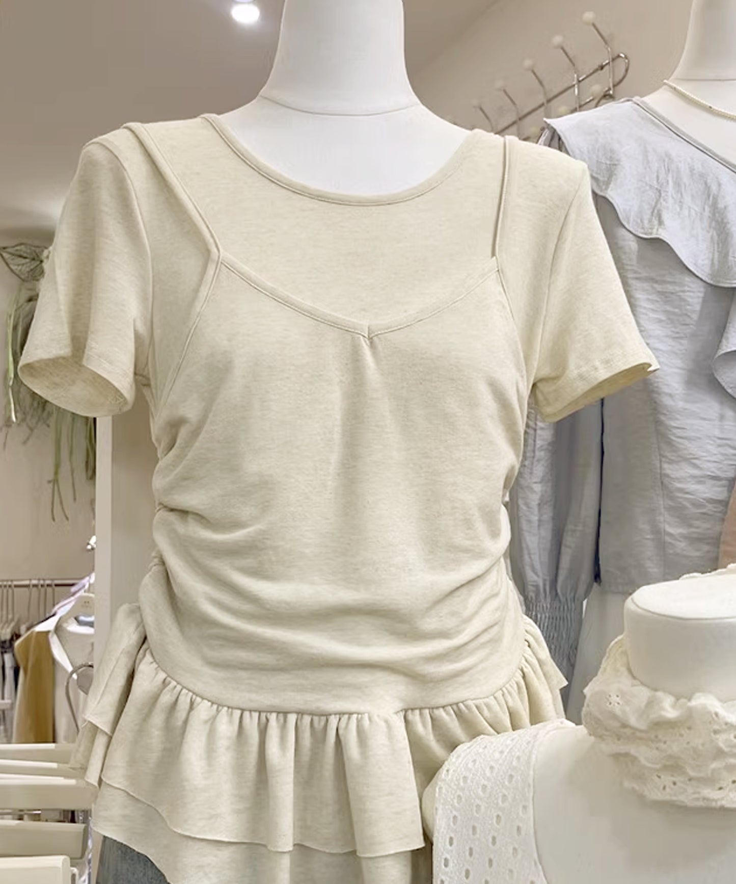 【Jasmine】レイヤード風裾フリルTシャツ