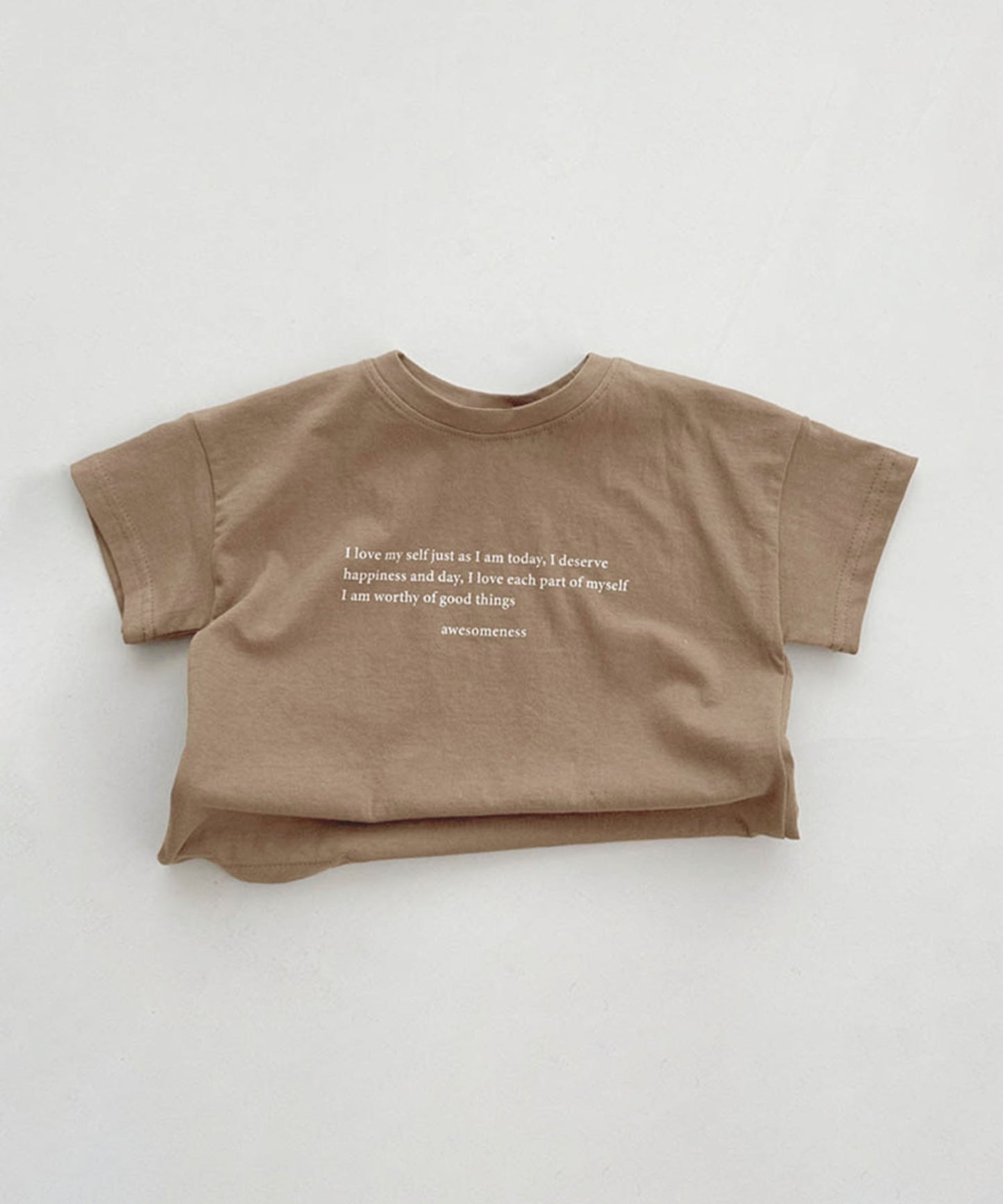 【aimoha-KIDS-】ロゴプリントコットンTシャツ (SS)