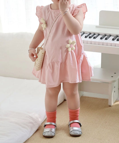 【aimoha-KIDS-】フラワーモチーフノースリーブワンピース（バッグ付き）(SS)