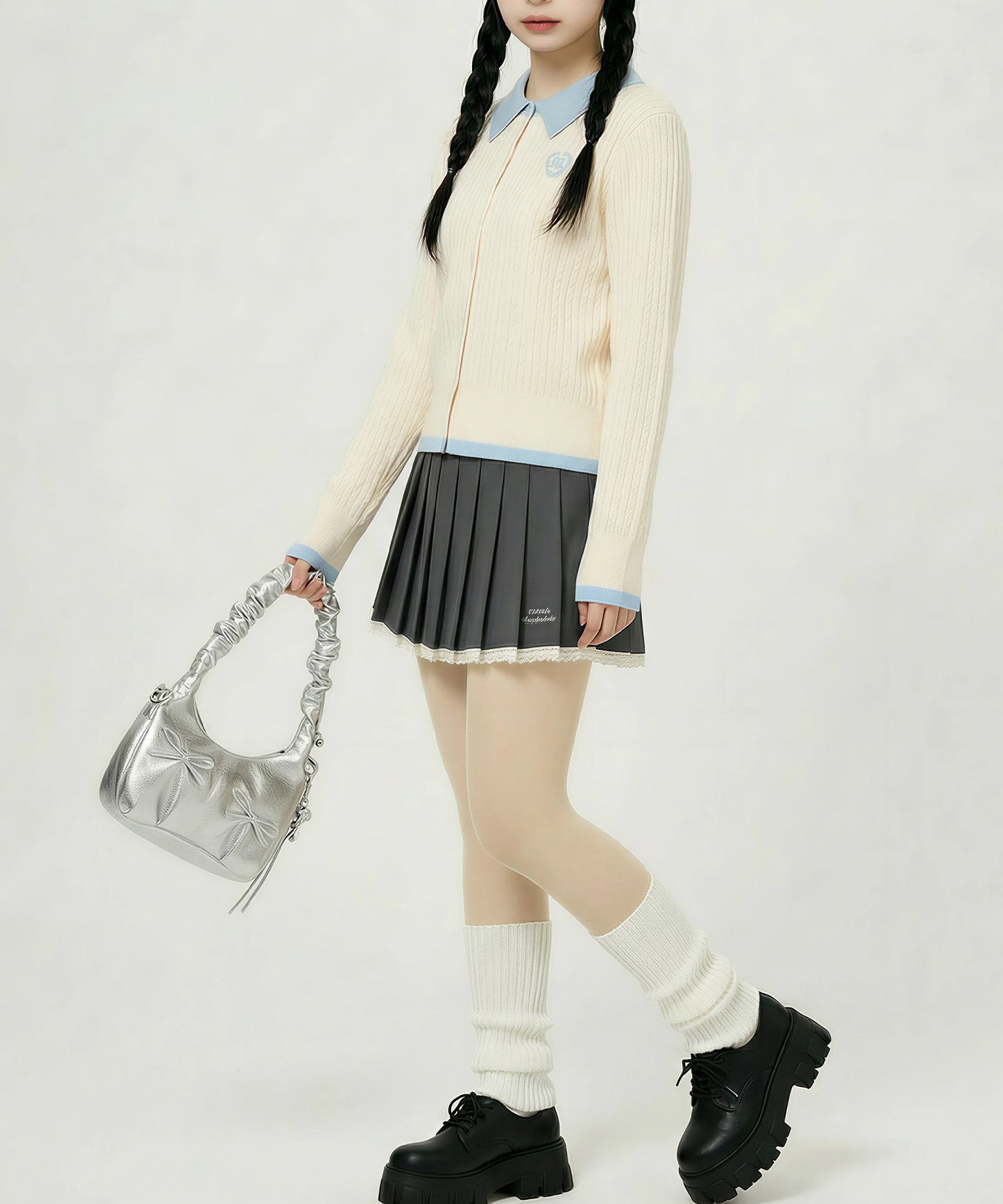 HOOK for girls　刺繍ワンポイント フレンチガーリーカーディガン