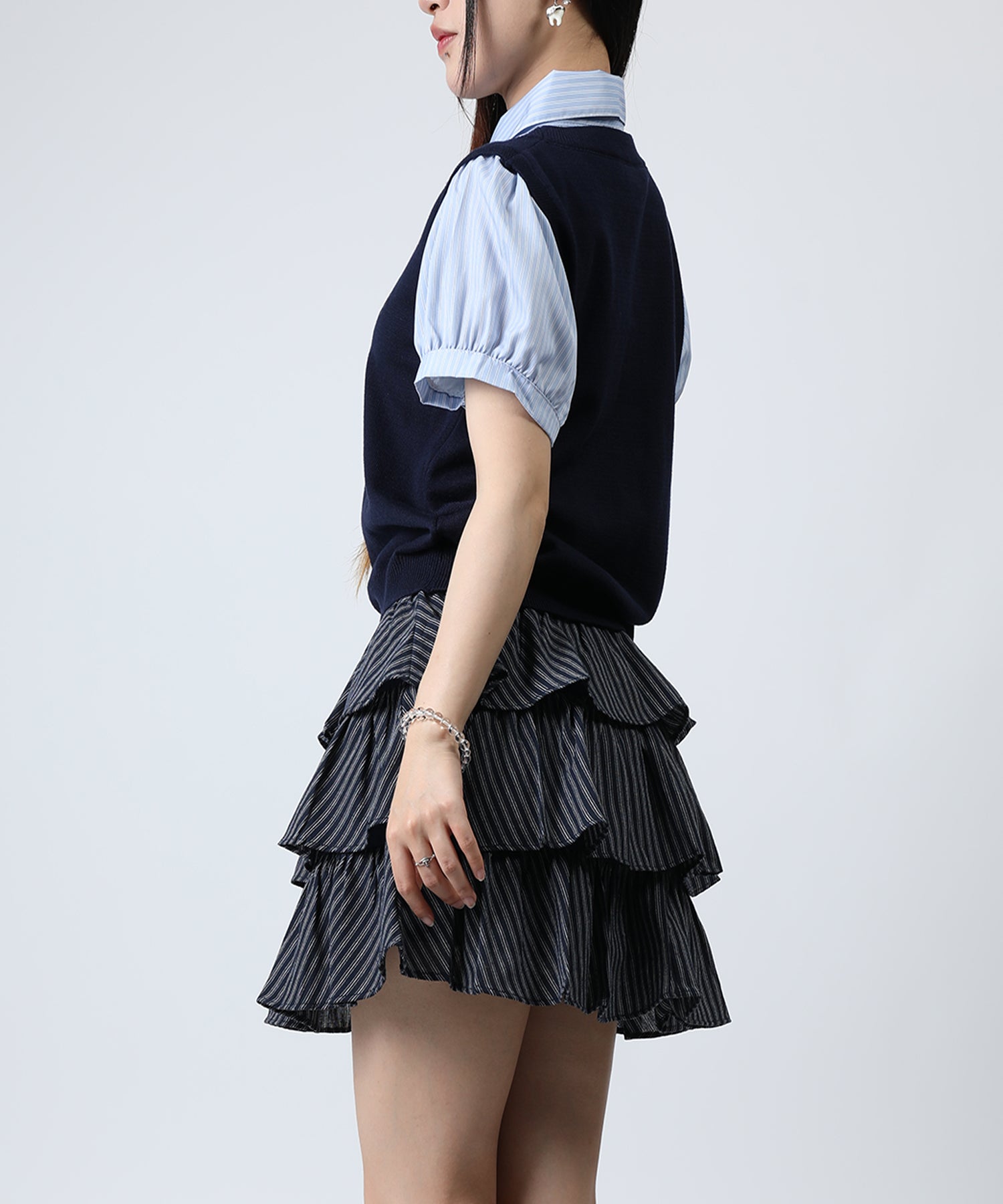 HOOK for girls　ストライプティアードフリルミニスカート