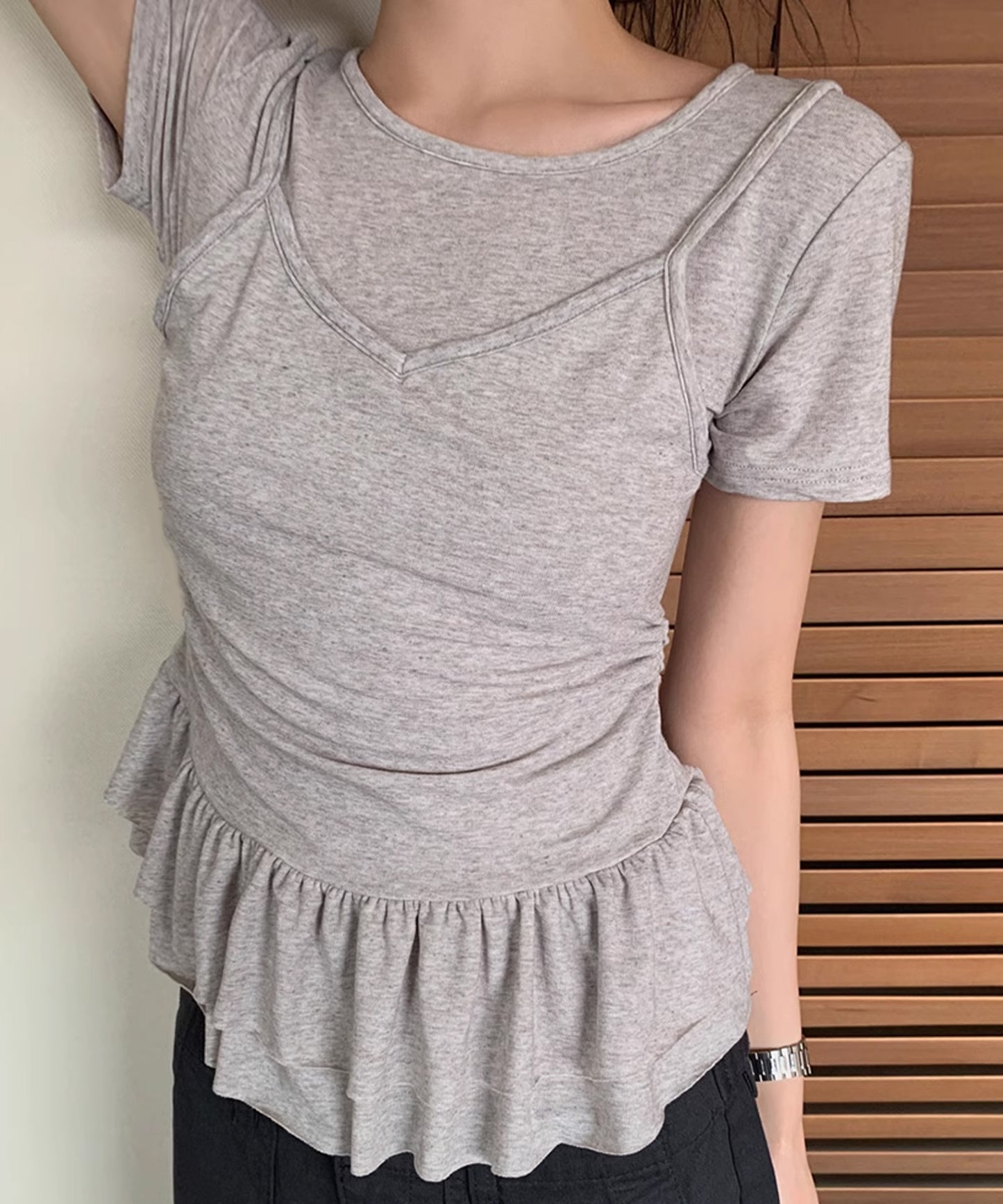【Jasmine】レイヤード風裾フリルTシャツ