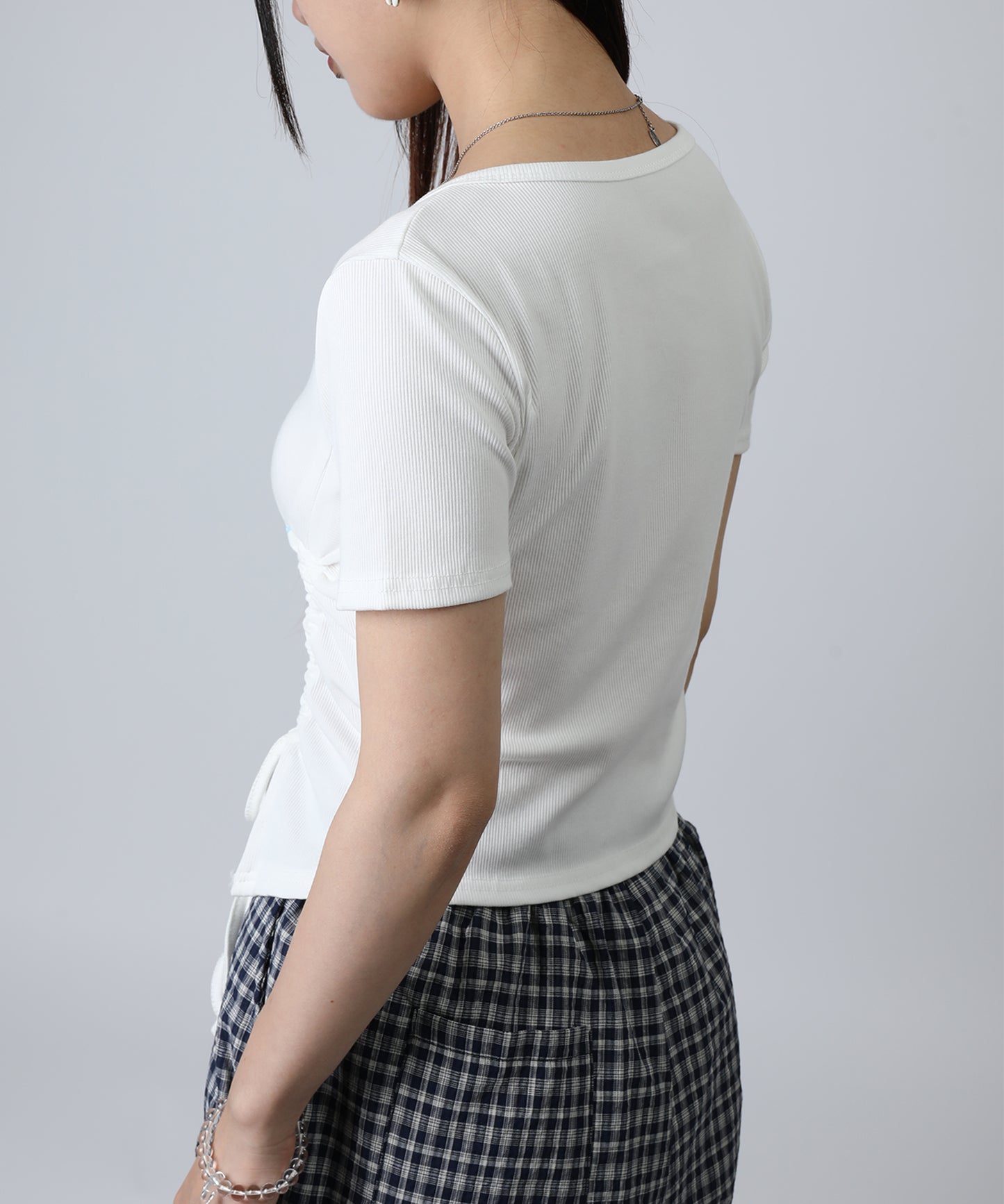 HOOK for girls リボングラフィック × サイドギャザー コンパクトストリートT