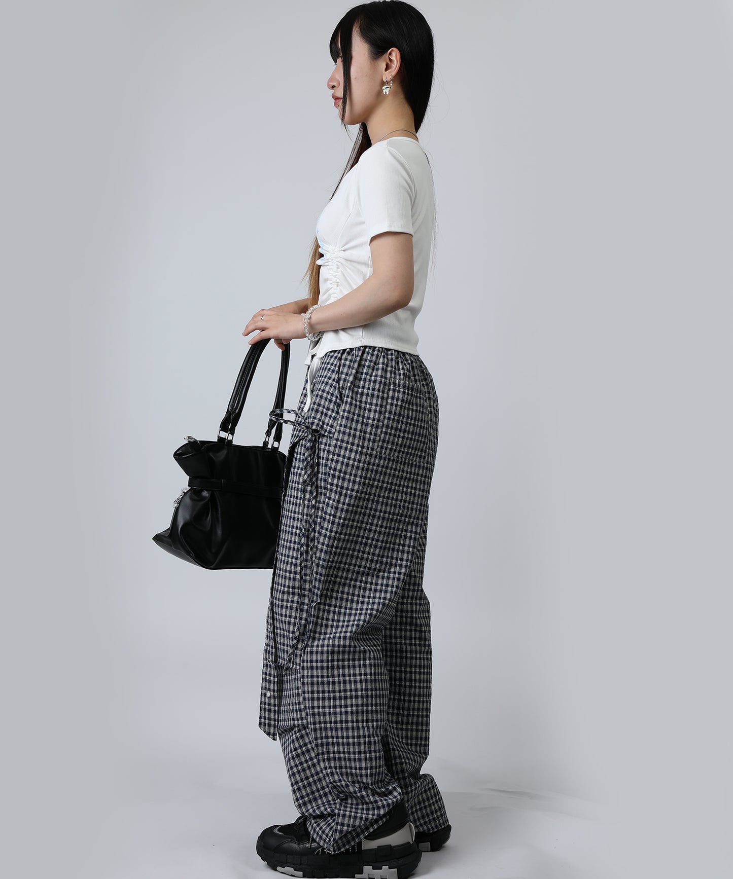 HOOK for girls リボングラフィック × サイドギャザー コンパクトストリートT