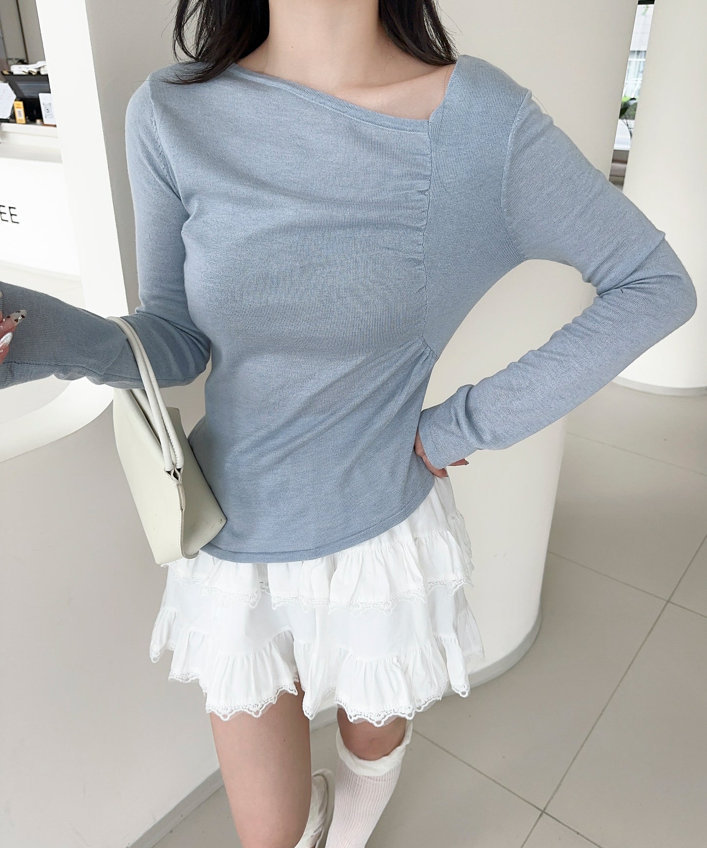 【Jasmine】アシンメトリーニットプルオーバー