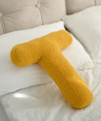 アルファベットイニシャルクッション