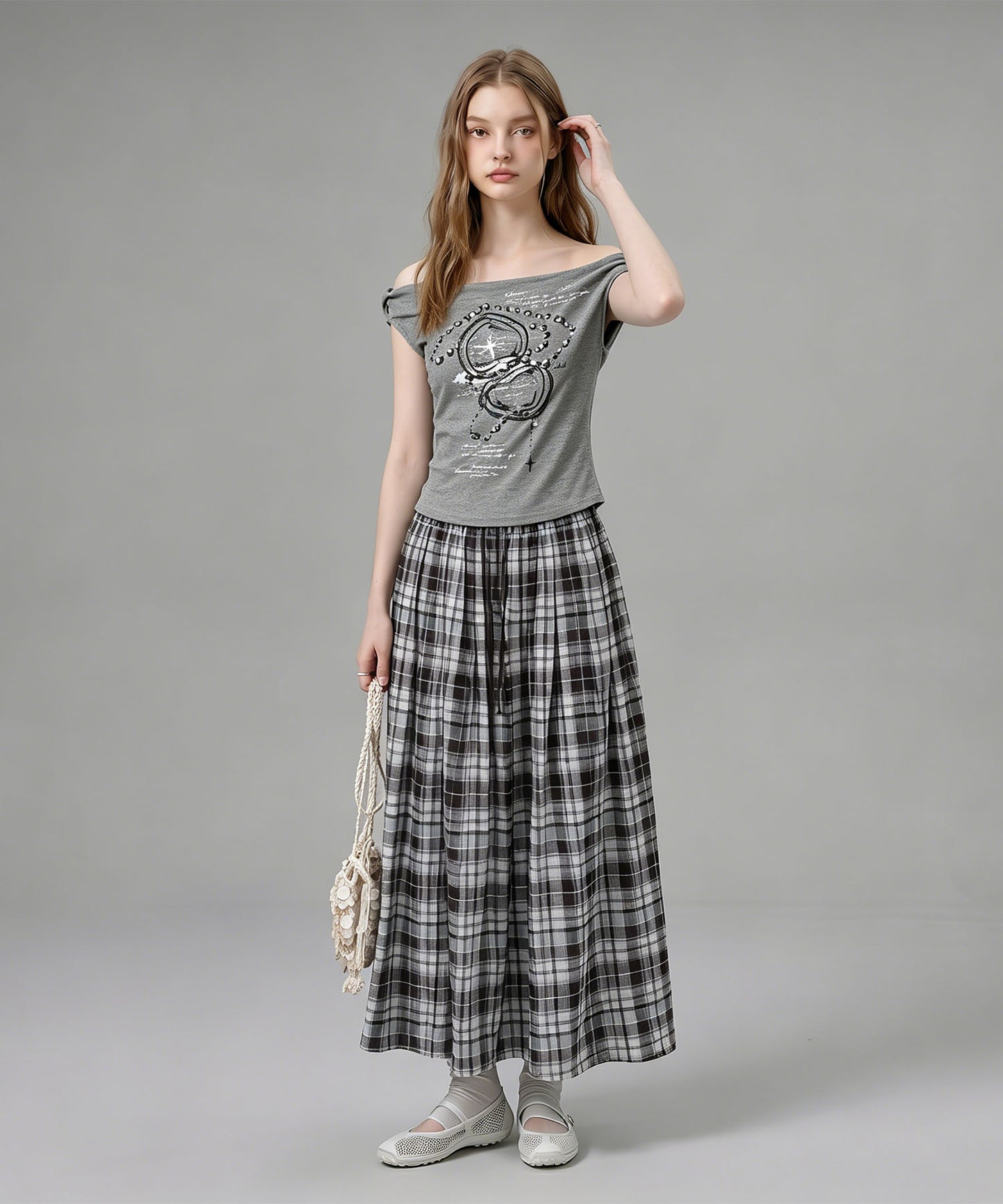 HOOK for girls クロス柄グラフィック オフショルダークロップドTシャツ