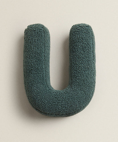 アルファベットイニシャルクッション