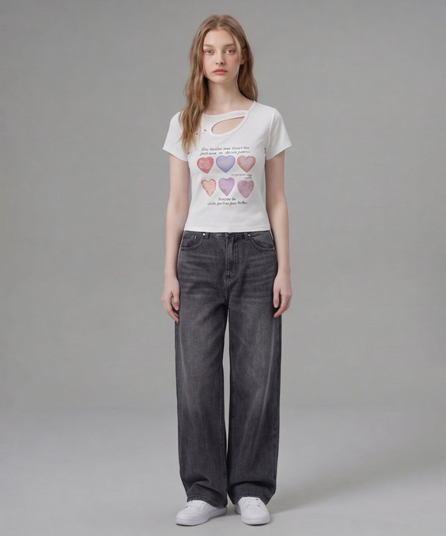 HOOK for girls 胸元デザイン × ハートスタッズプリント　クロップド 半袖 Tシャツ