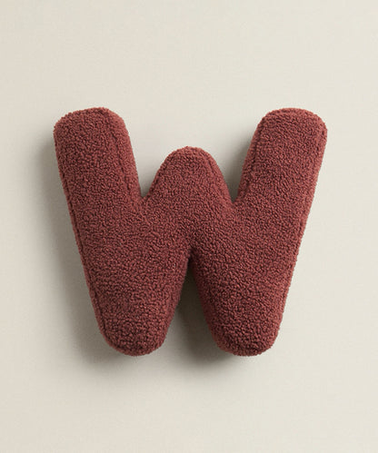 アルファベットイニシャルクッション