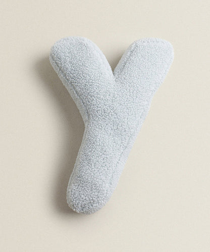 アルファベットイニシャルクッション