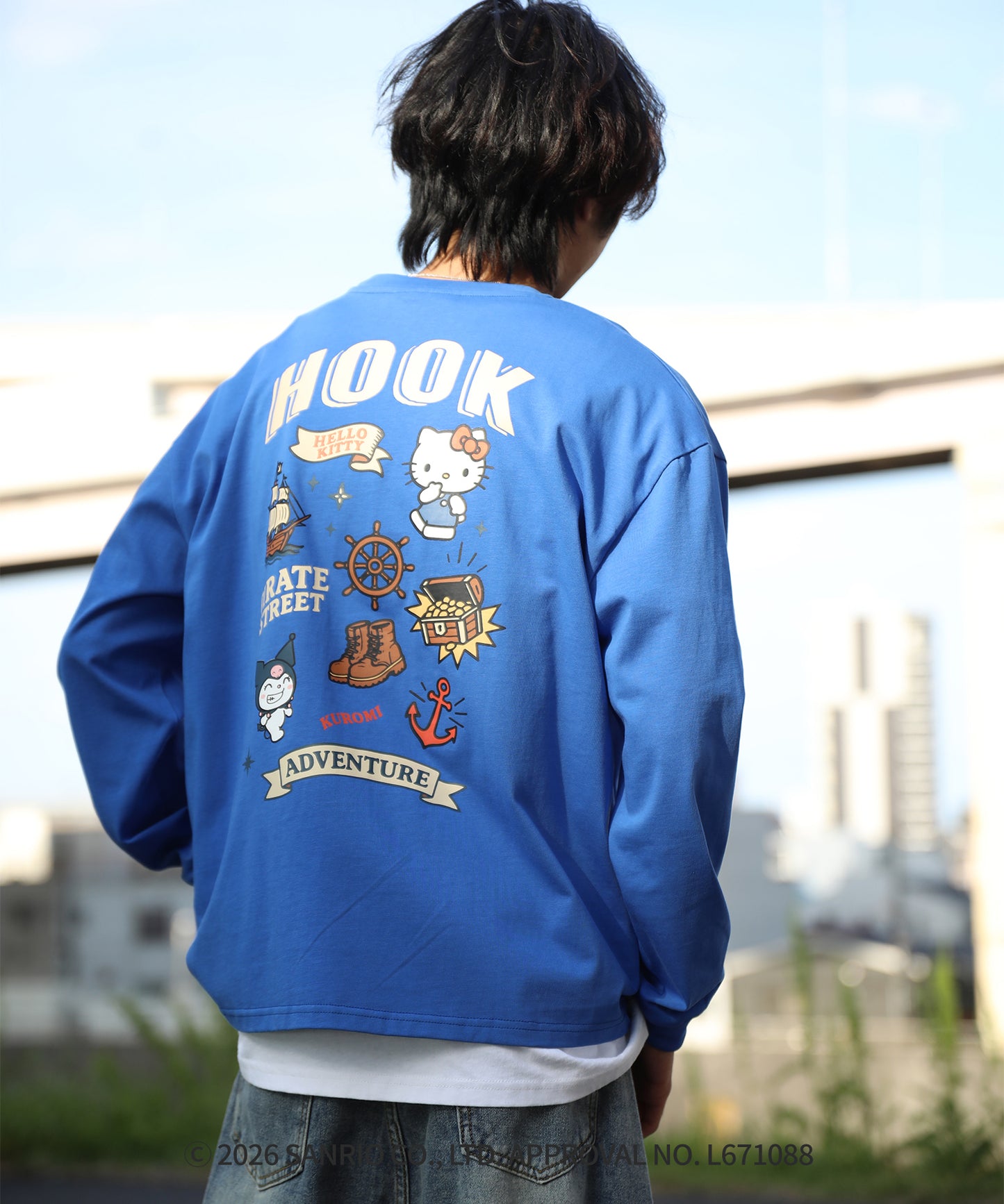 HOOK -original-　サンリオキャラクターズ コラボ バックプリントロンTEE