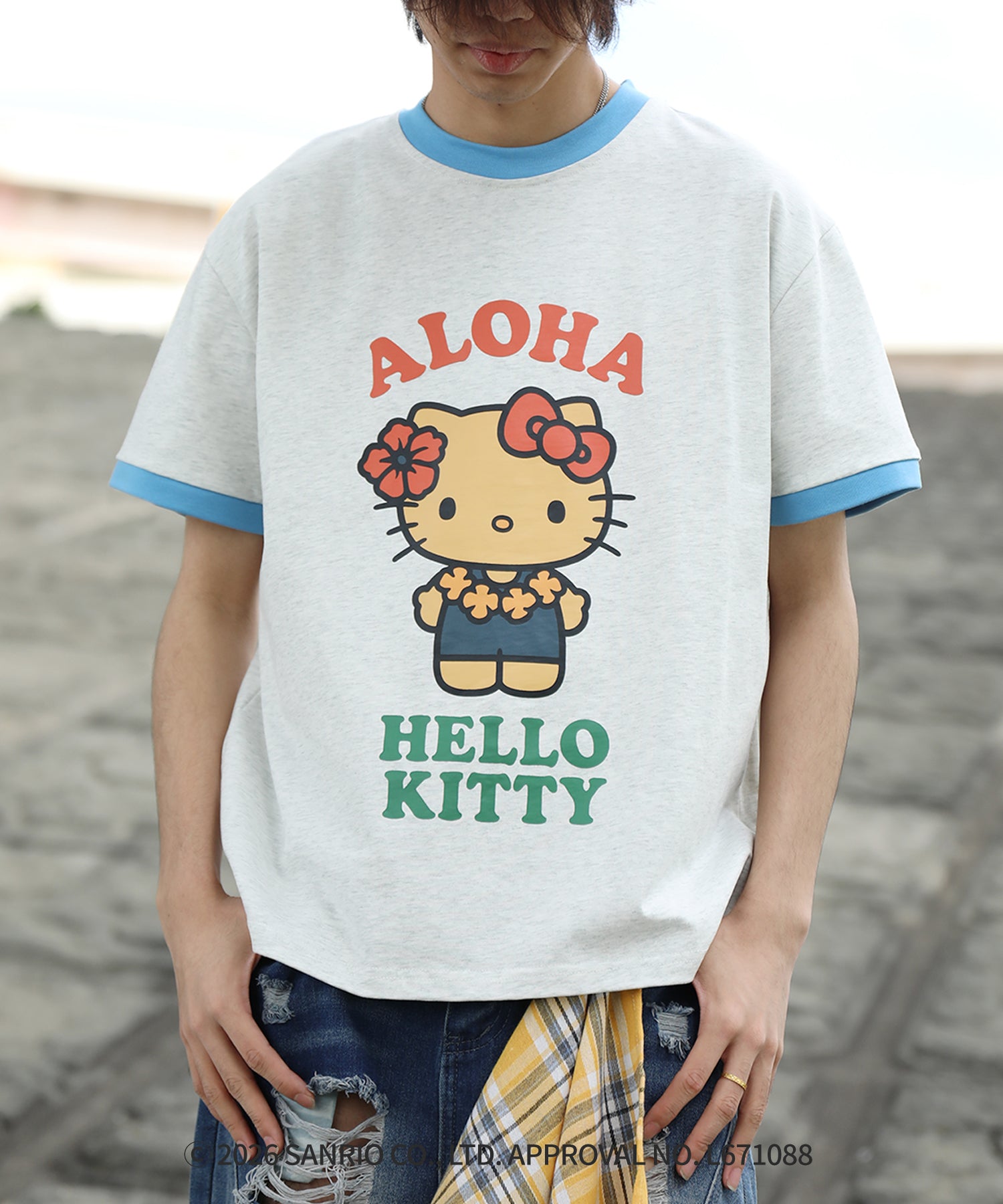 HOOK -original-　サンリオキャラクターズ コラボ バイカラープリントリンガーTシャツ