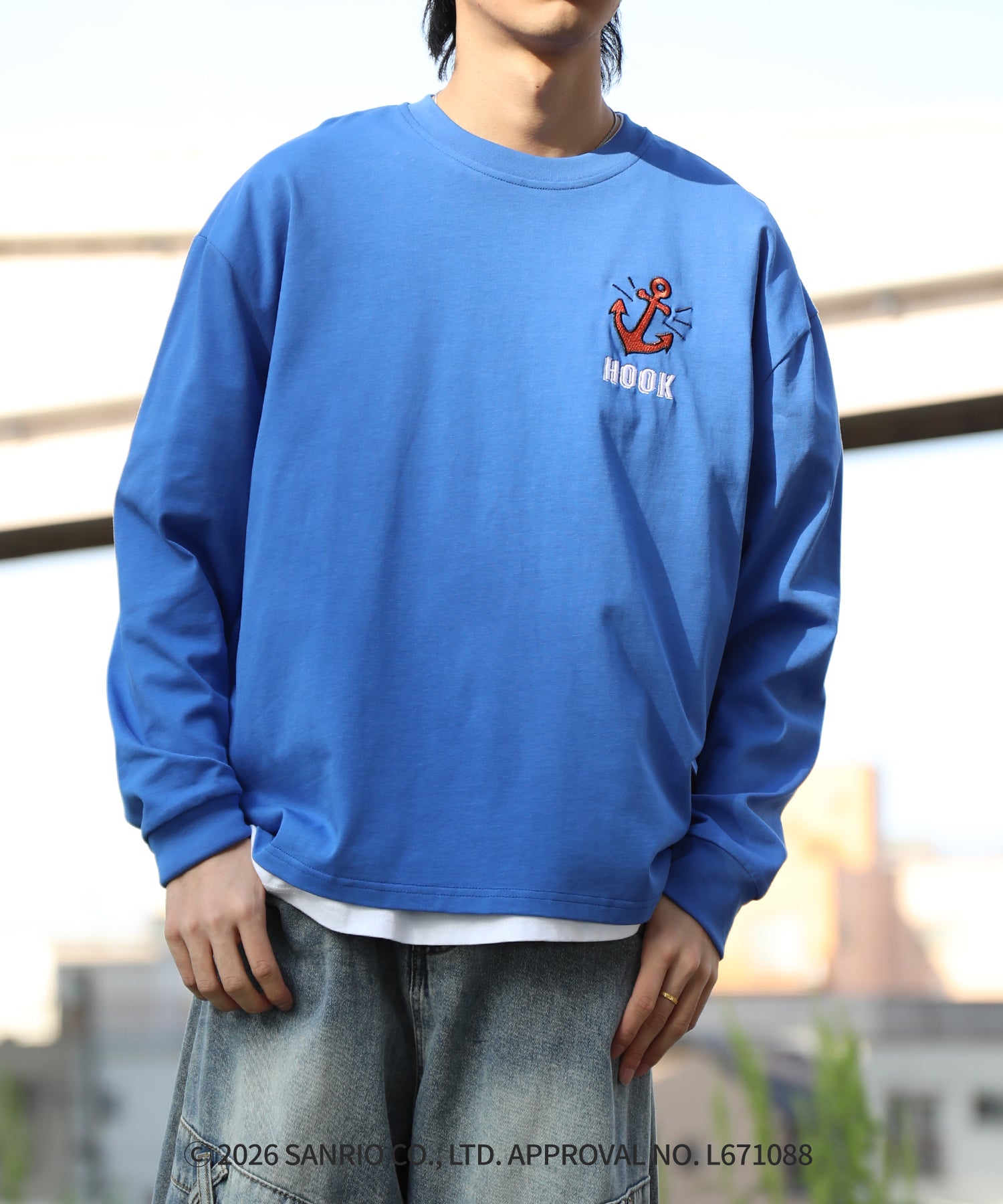 HOOK -original-　サンリオキャラクターズ コラボ バックプリントロンTEE