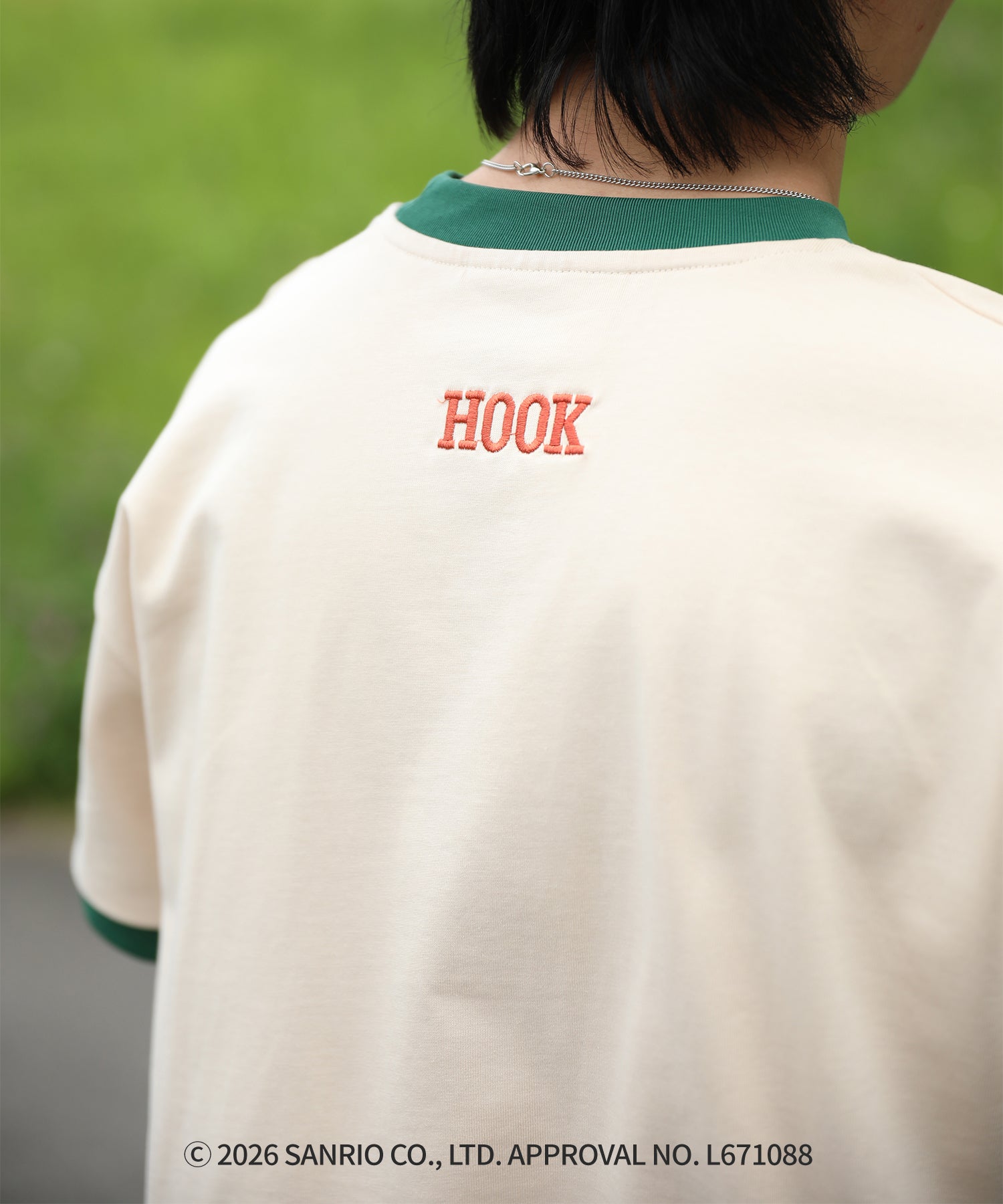 HOOK -original-　サンリオキャラクターズ コラボ バイカラープリントリンガーTシャツ
