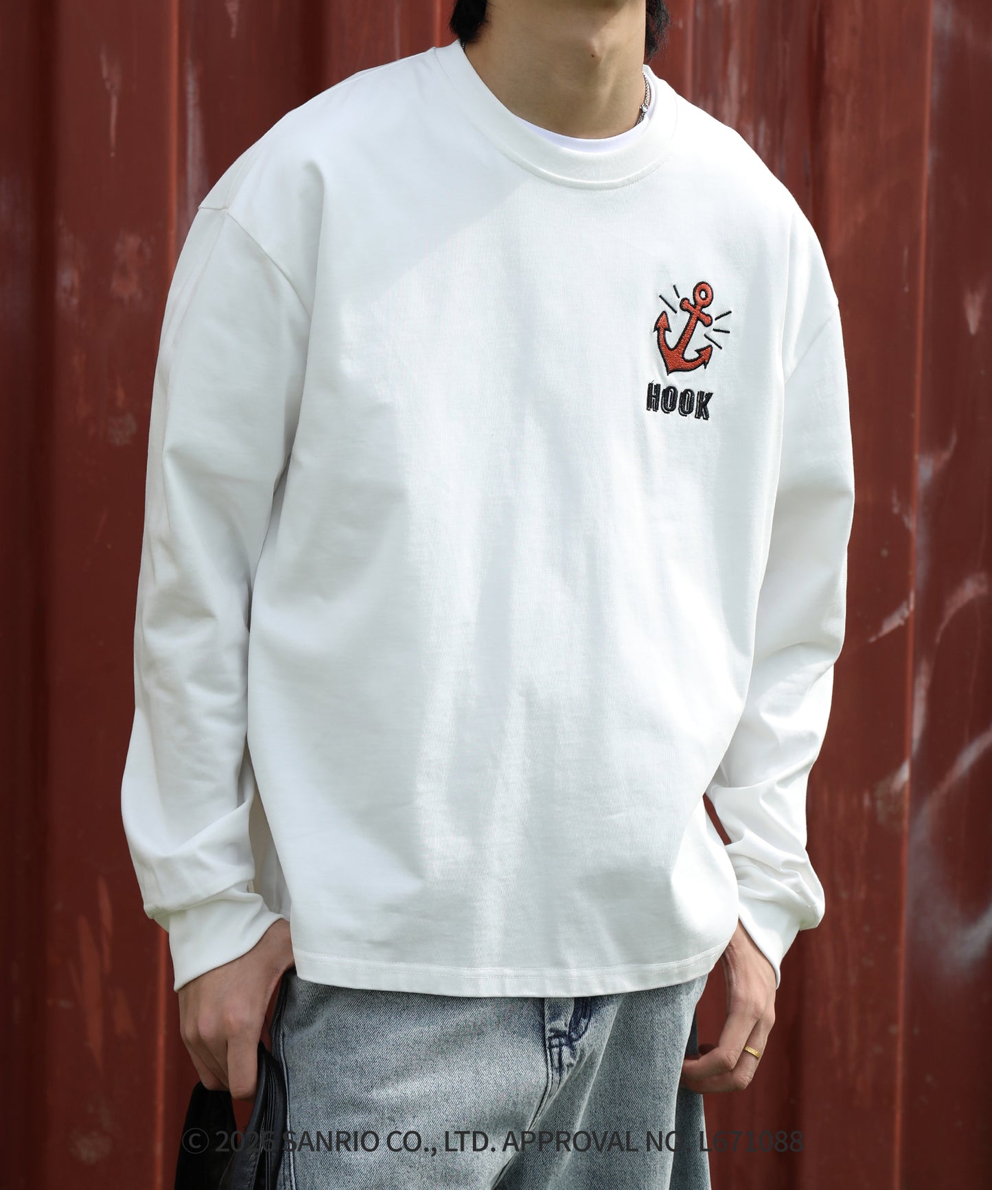 HOOK -original-　サンリオキャラクターズ コラボ バックプリントロンTEE