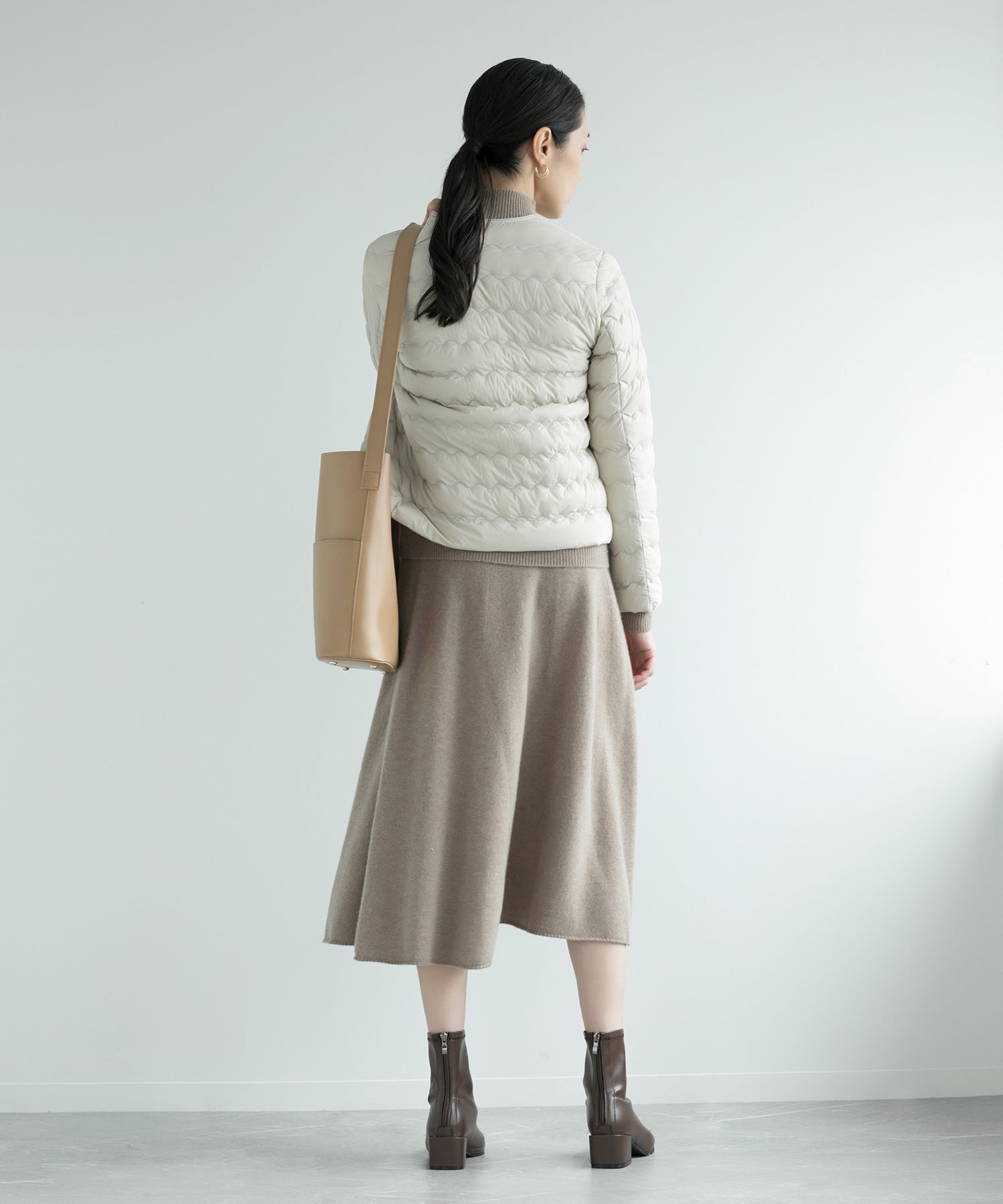 【DECADE】ラウンドネックダウンジャケット