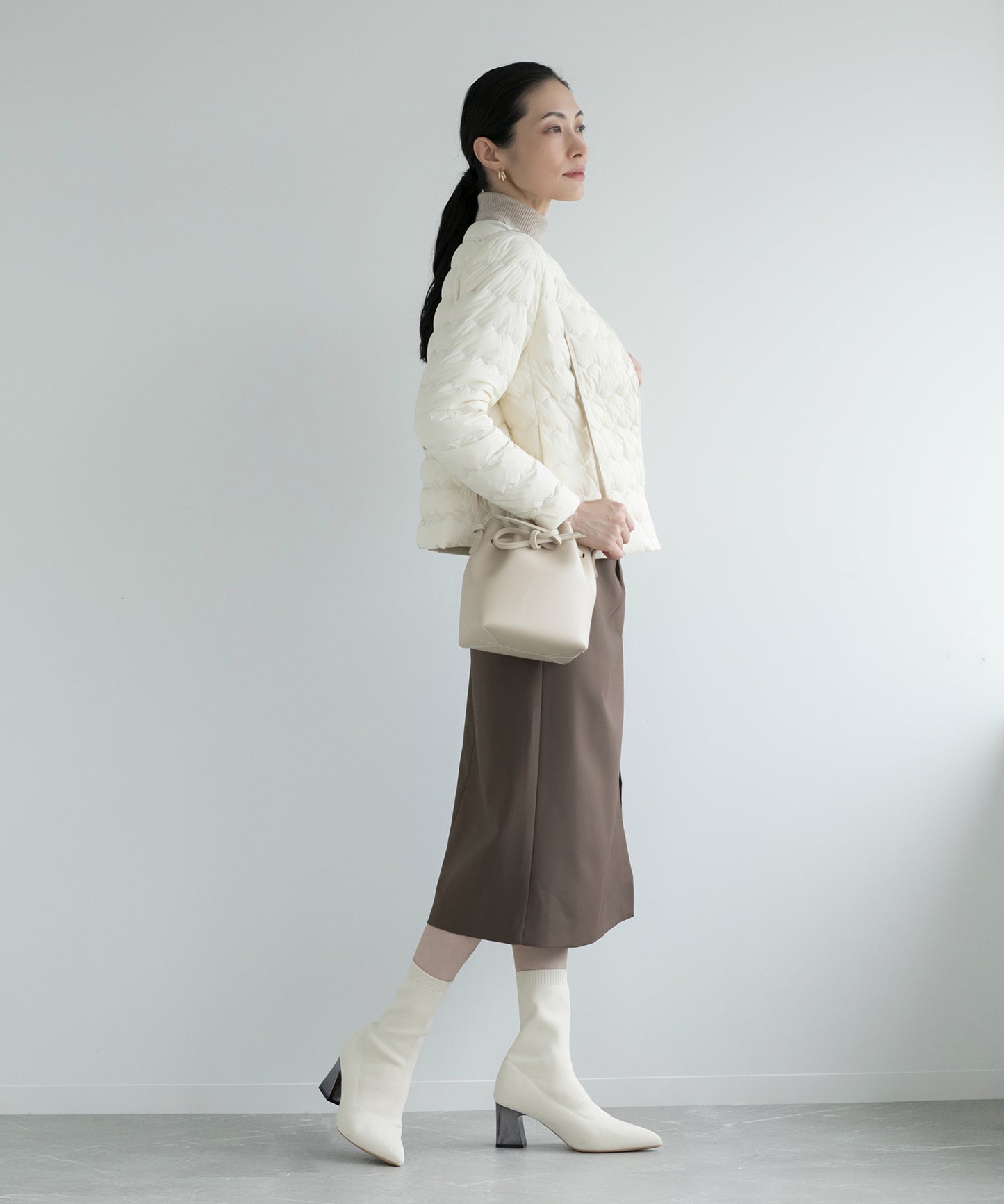 【DECADE】ラウンドネックダウンジャケット