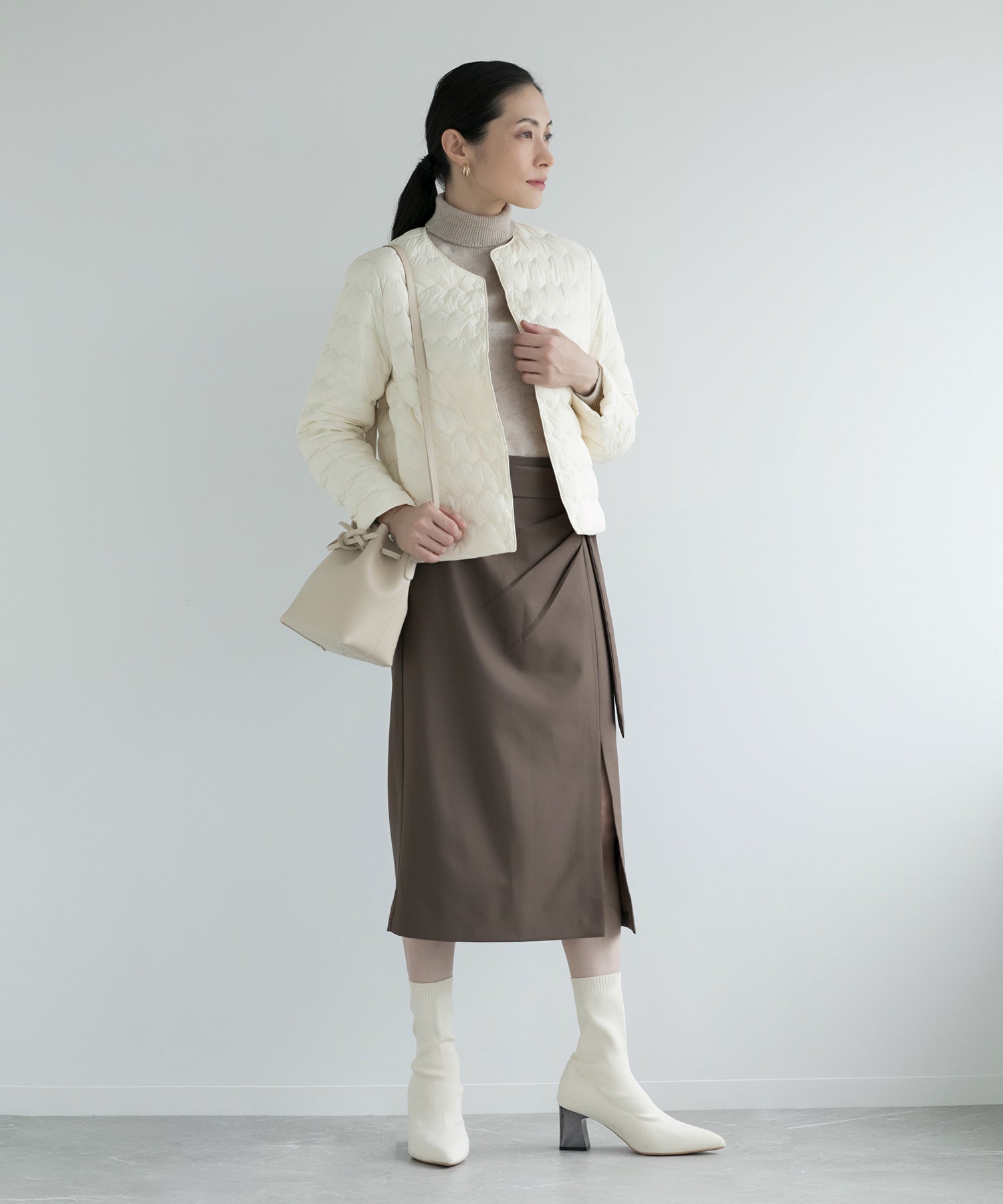 【DECADE】ラウンドネックダウンジャケット