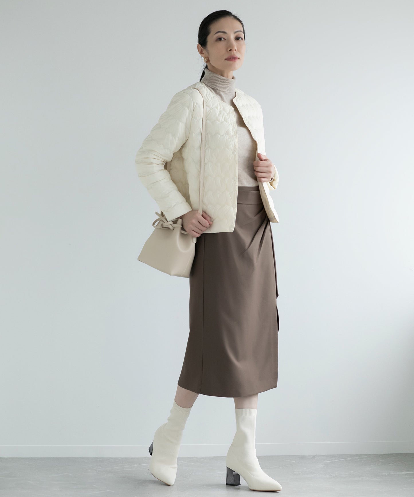 【DECADE】ラウンドネックダウンジャケット