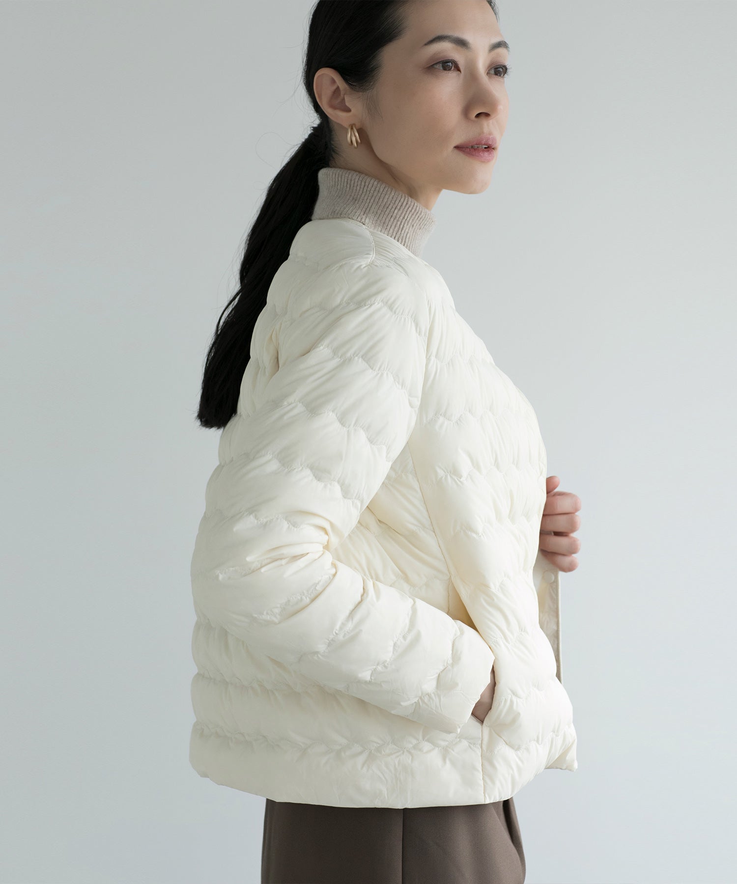 【DECADE】ラウンドネックダウンジャケット