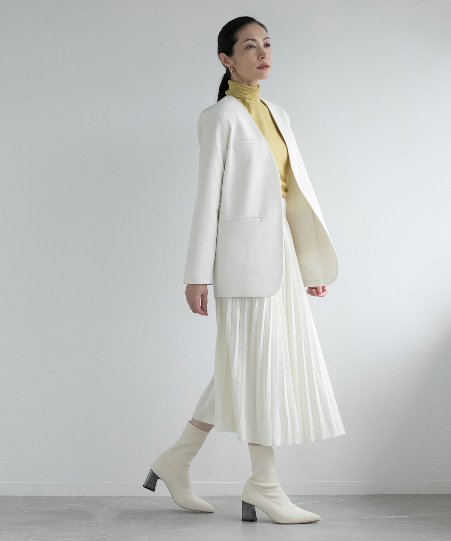 【DECADE CLASSIC】ノーカラー ジャケット