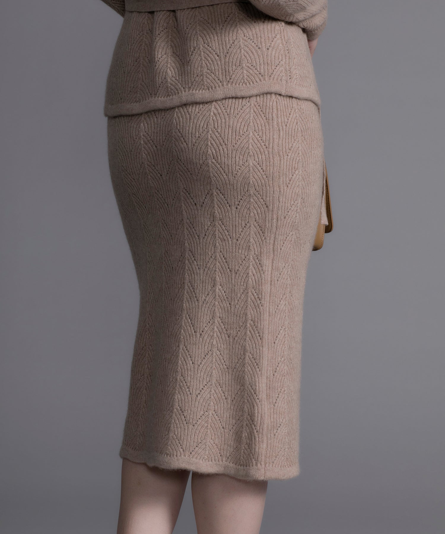 【DECADE CLASSIC】カシミヤ100％　葉柄スカート