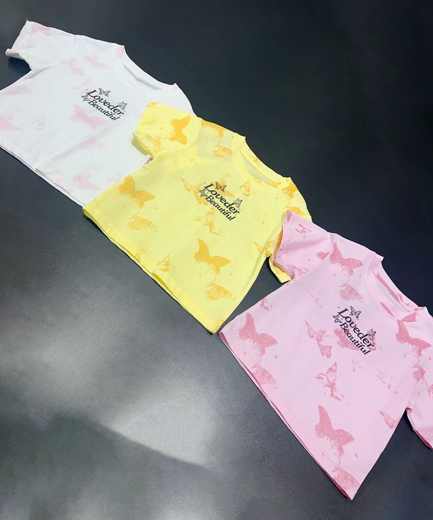 【aimoha KIDS】カジュアルプリントTシャツ-蝶- (SS)