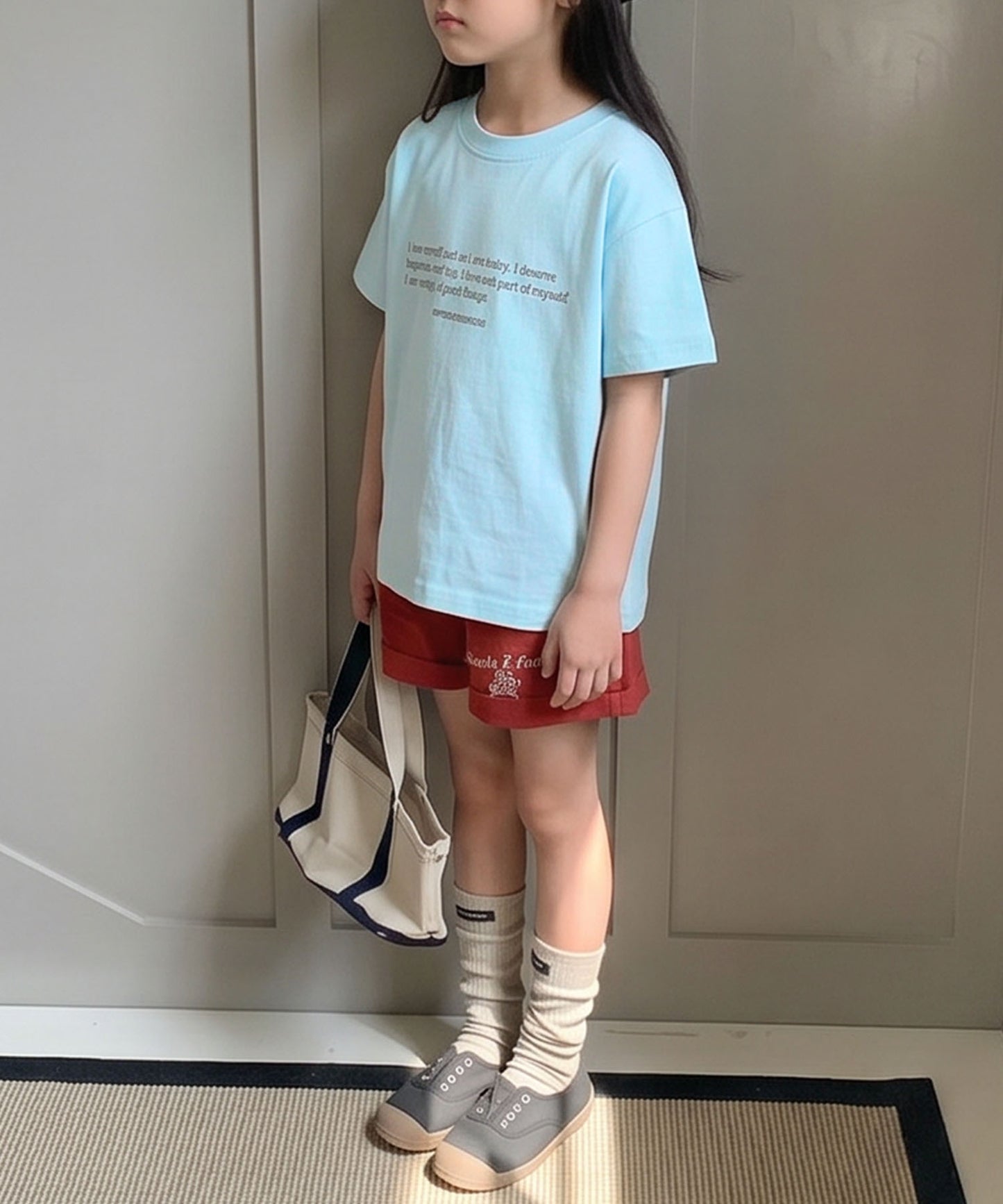 【aimoha-KIDS-】ロゴプリントコットンTシャツ (SS)