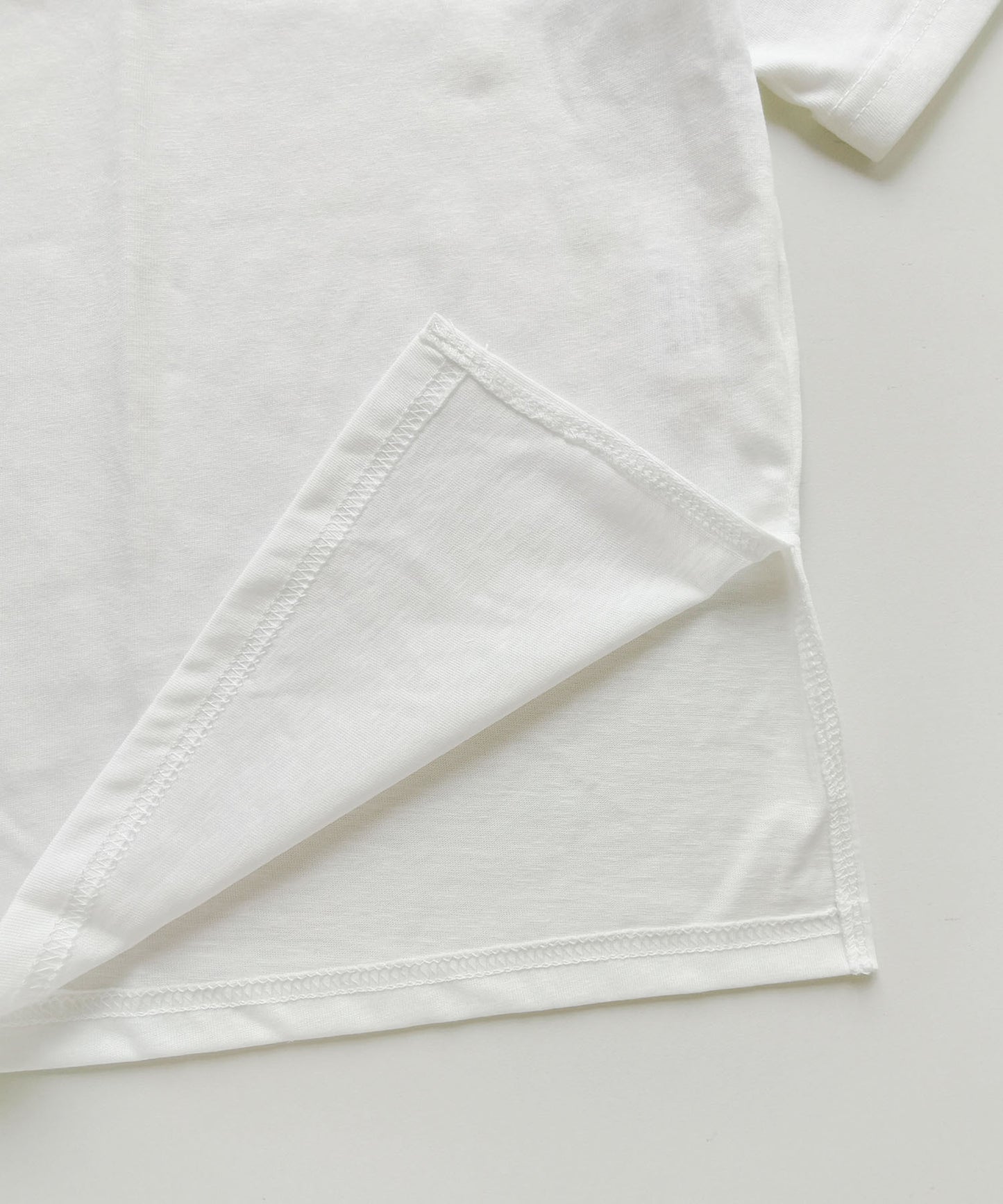 aimoha/英字刺繍ロゴTシャツ