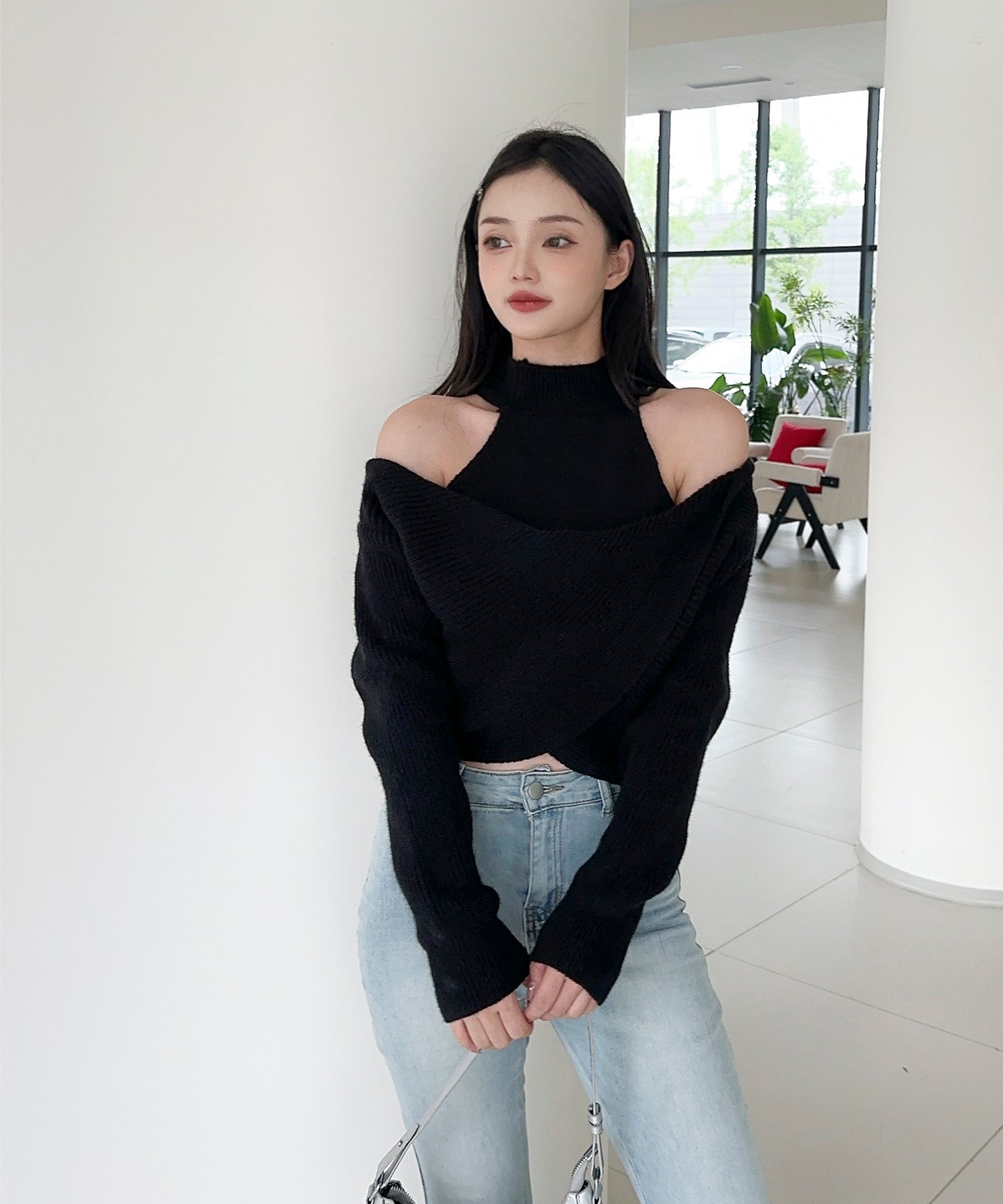 【Jasmine】ハイネック肩見せニットプルオーバー