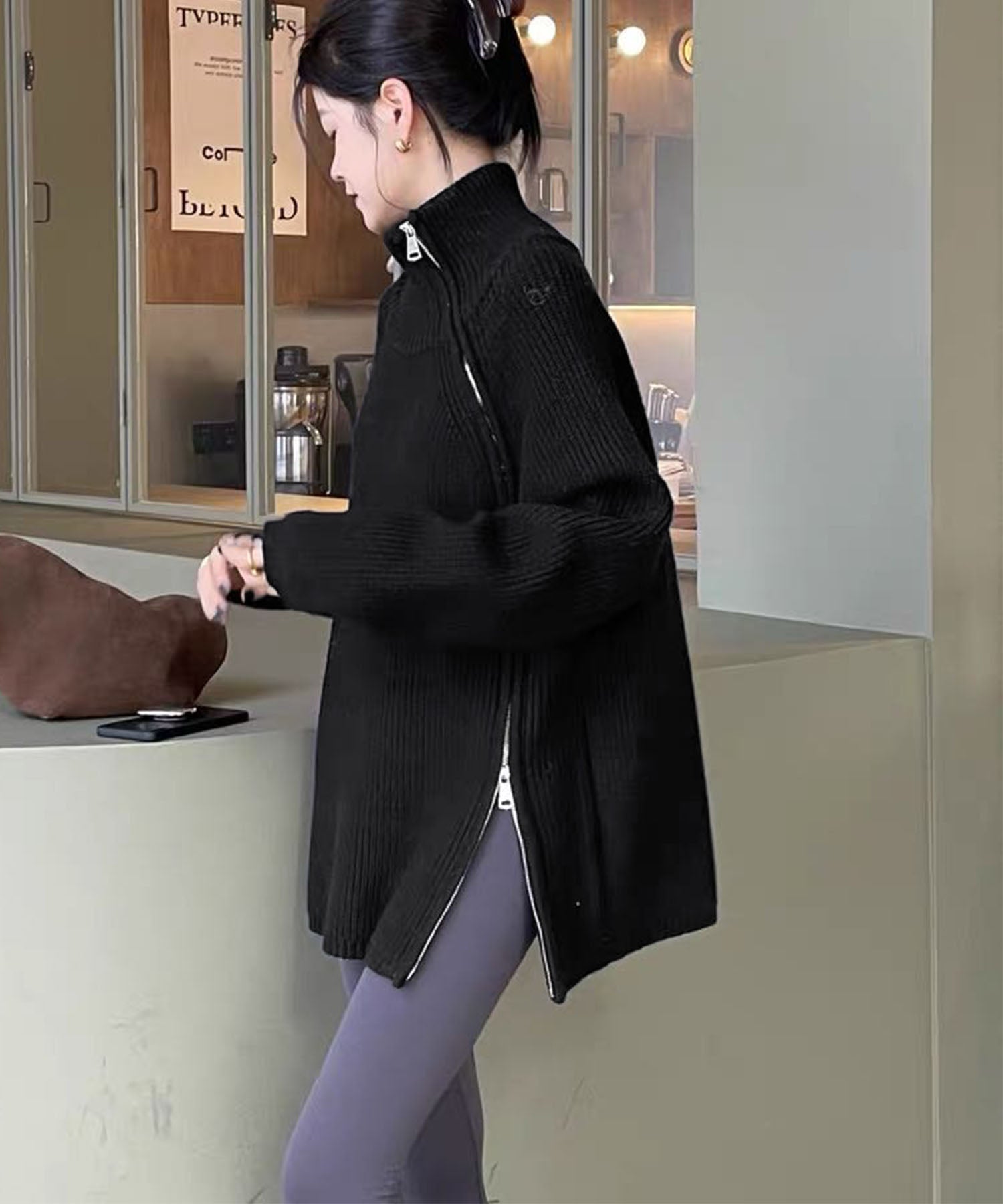 斜めファスナー アシンメトリーニットトップス（ダブルジップ仕様）