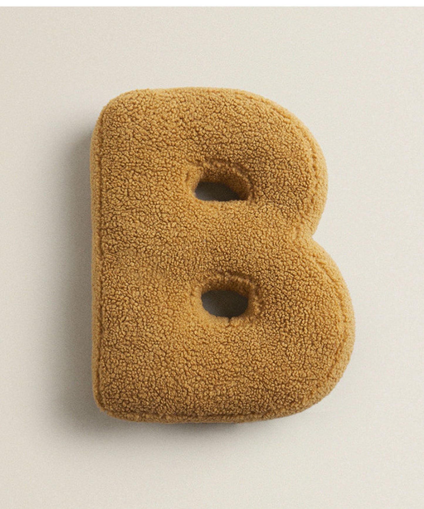 アルファベットイニシャルクッション