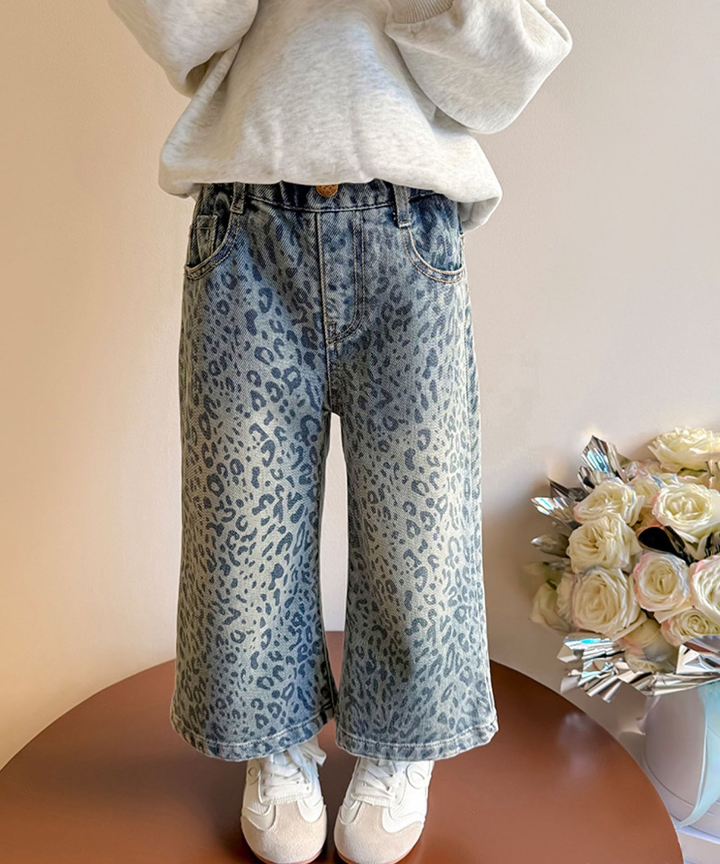 【aimoha-KIDS-】キッズ　ヒョウ柄ワイドデニムパンツ
