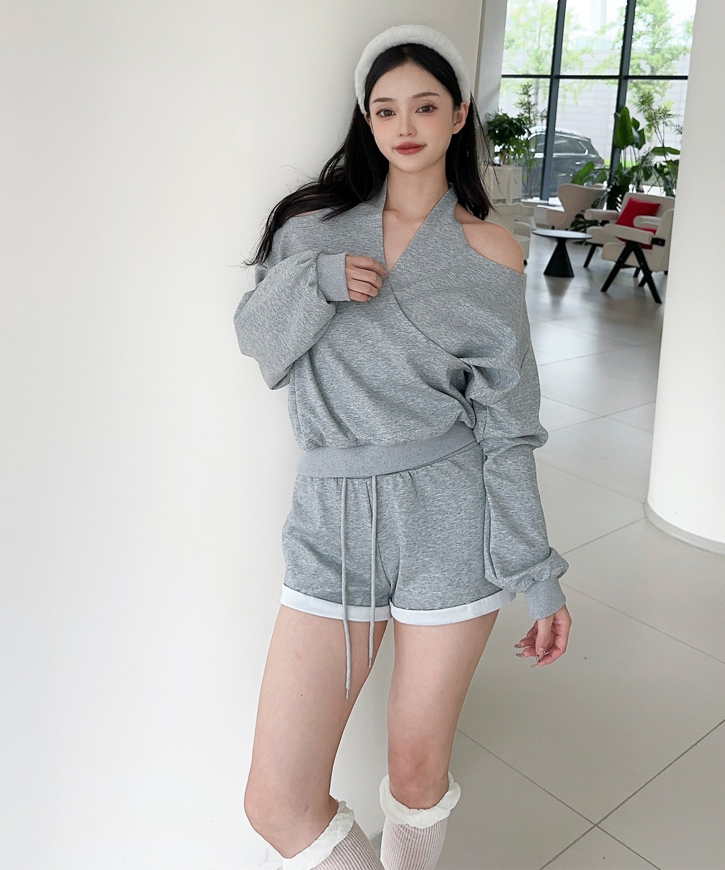 【Jasmine】肩見せスウェット+ウェットショートパンツ