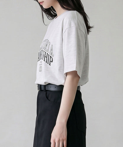 aimoha/カレッジロゴプリントTシャツ