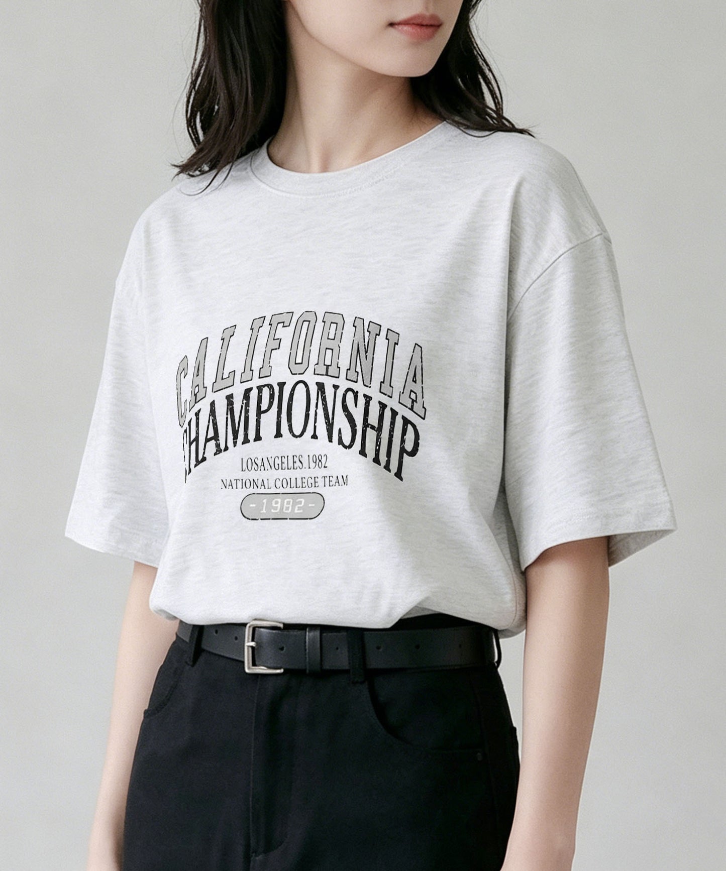 aimoha/カレッジロゴプリントTシャツ