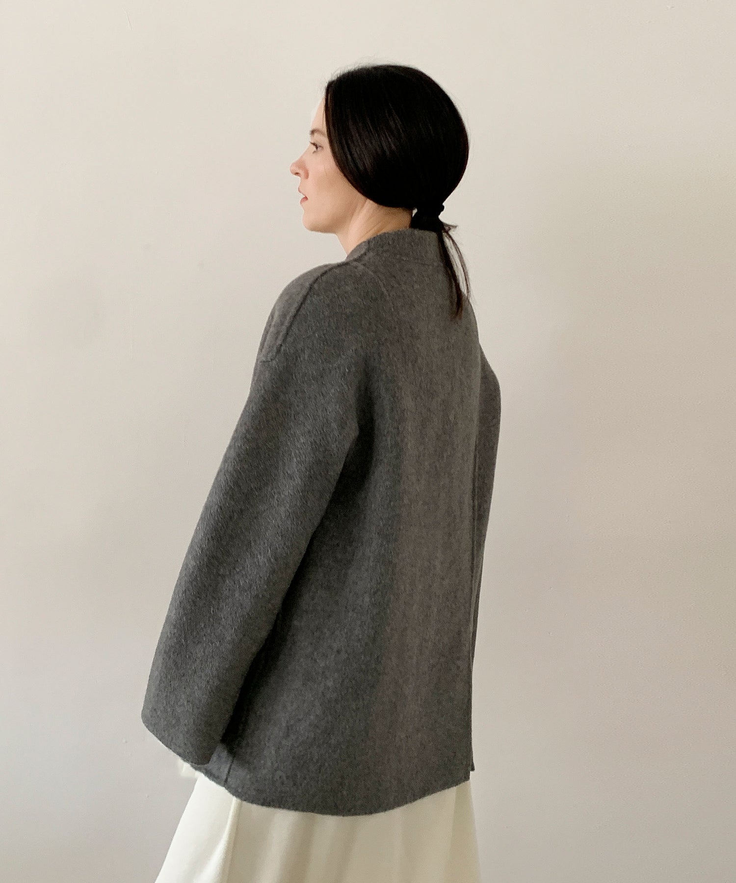 DECADE CLASSIC ノーカラーリバーウールコート