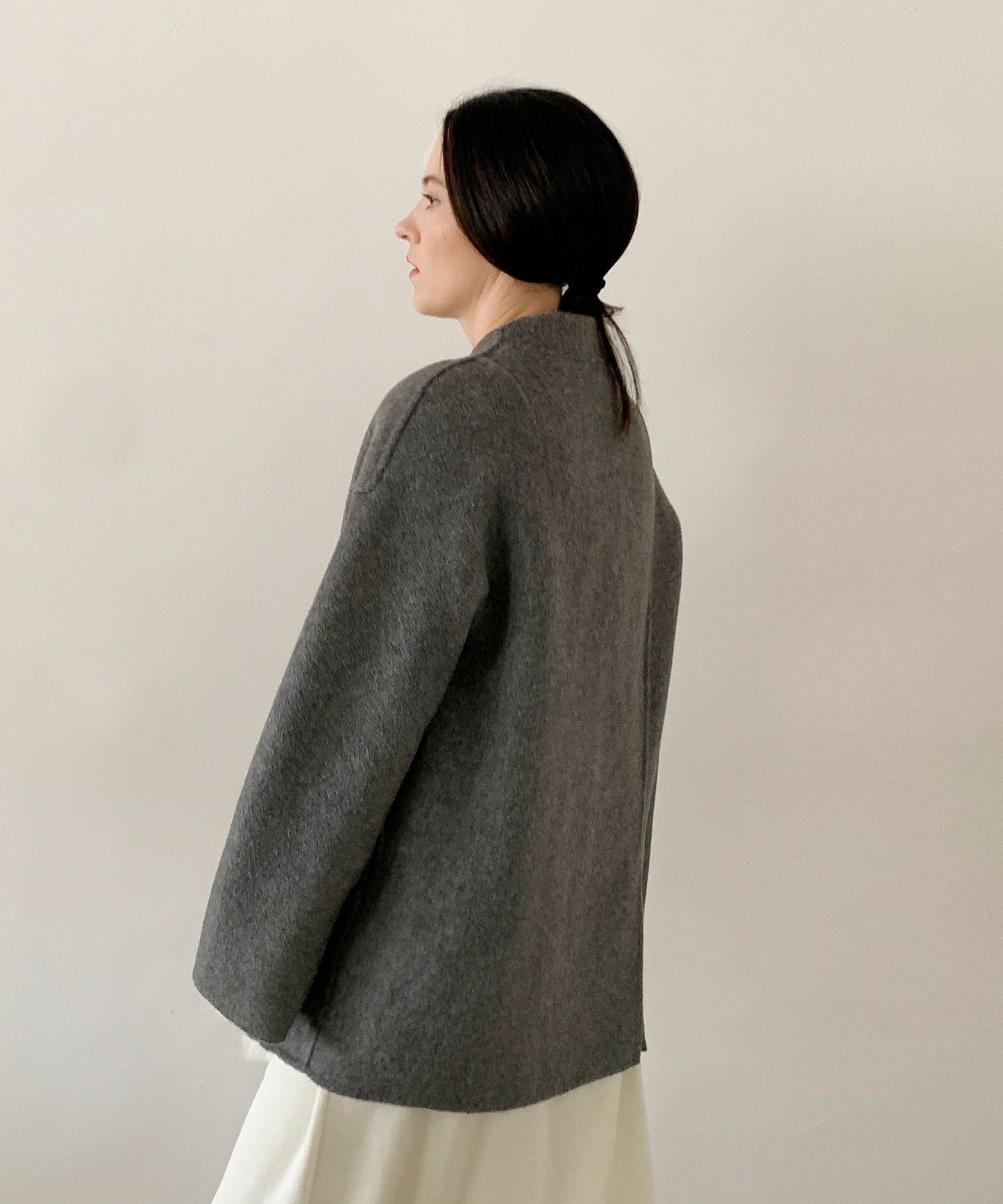 DECADE CLASSIC ノーカラーリバーウールコート