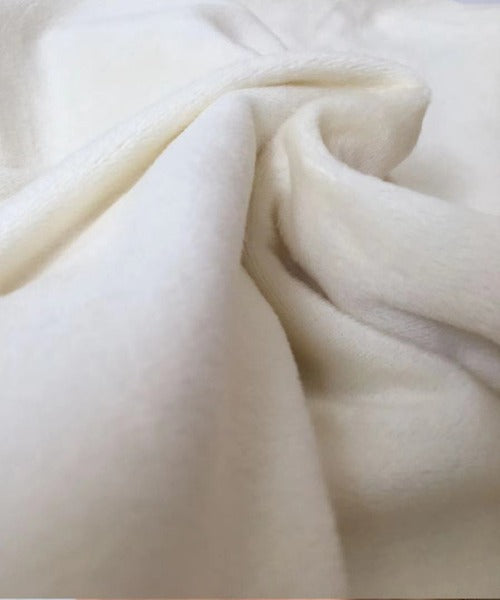 毛布のように暖かい！ストレッチ抜群で着脱ラクラク