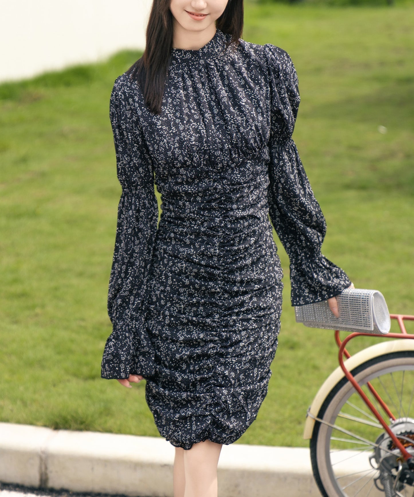 【Jasmine】スタンドカラーパワショル花柄ミニワンピース　（OG)