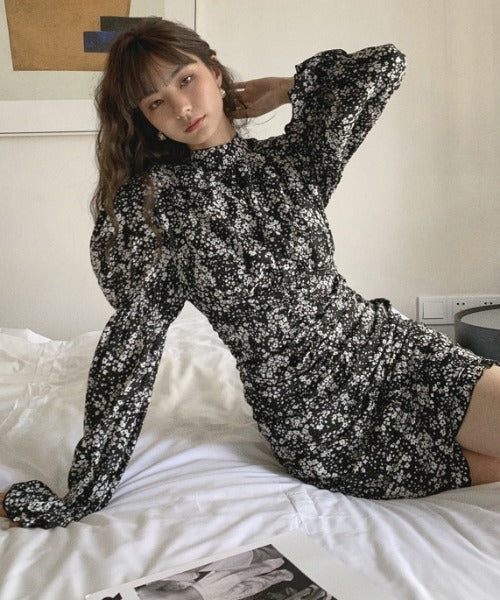 【Jasmine】スタンドカラーパワショル花柄ミニワンピース　（OG)