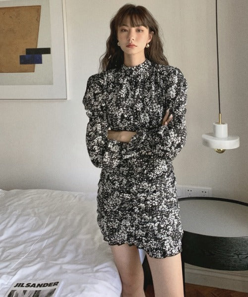 【Jasmine】スタンドカラーパワショル花柄ミニワンピース　（OG)