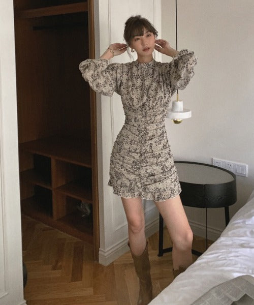 【Jasmine】スタンドカラーパワショル花柄ミニワンピース　（OG)